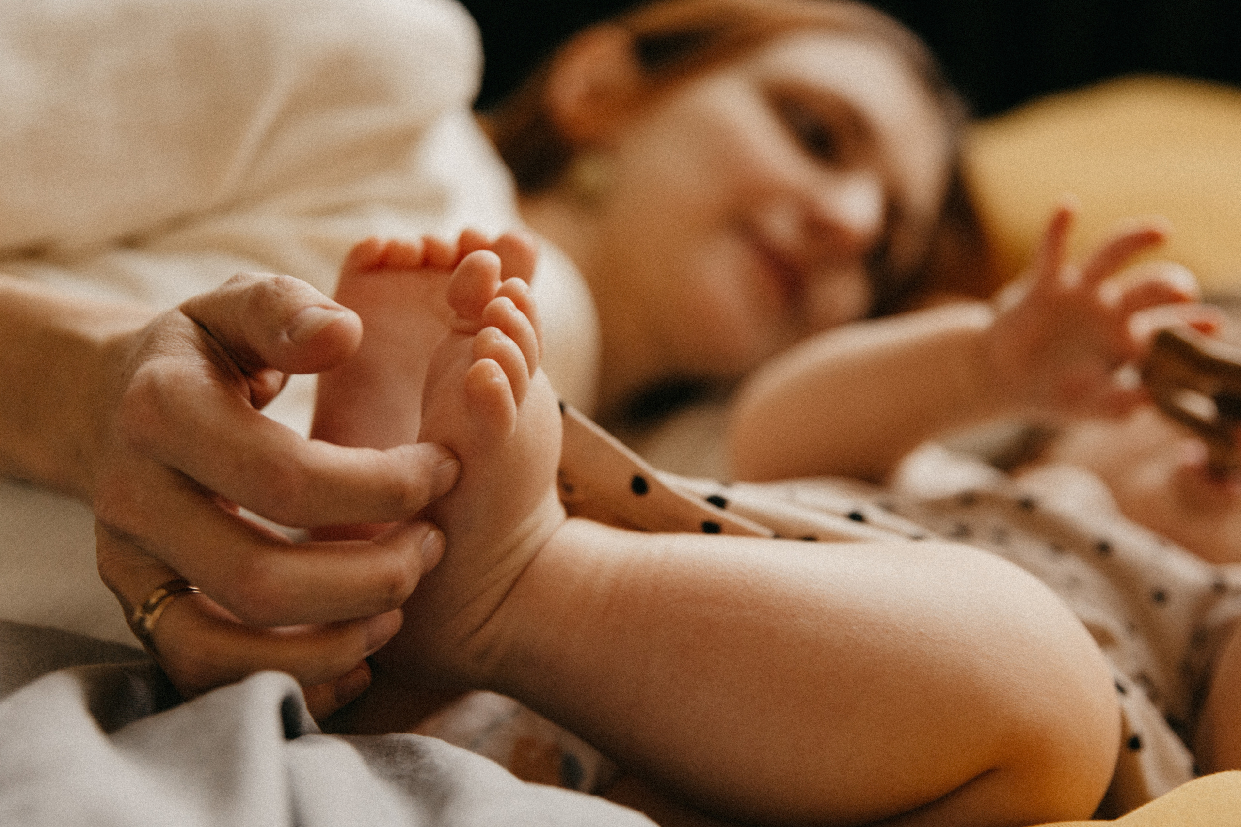 Женя, Саша. Главная