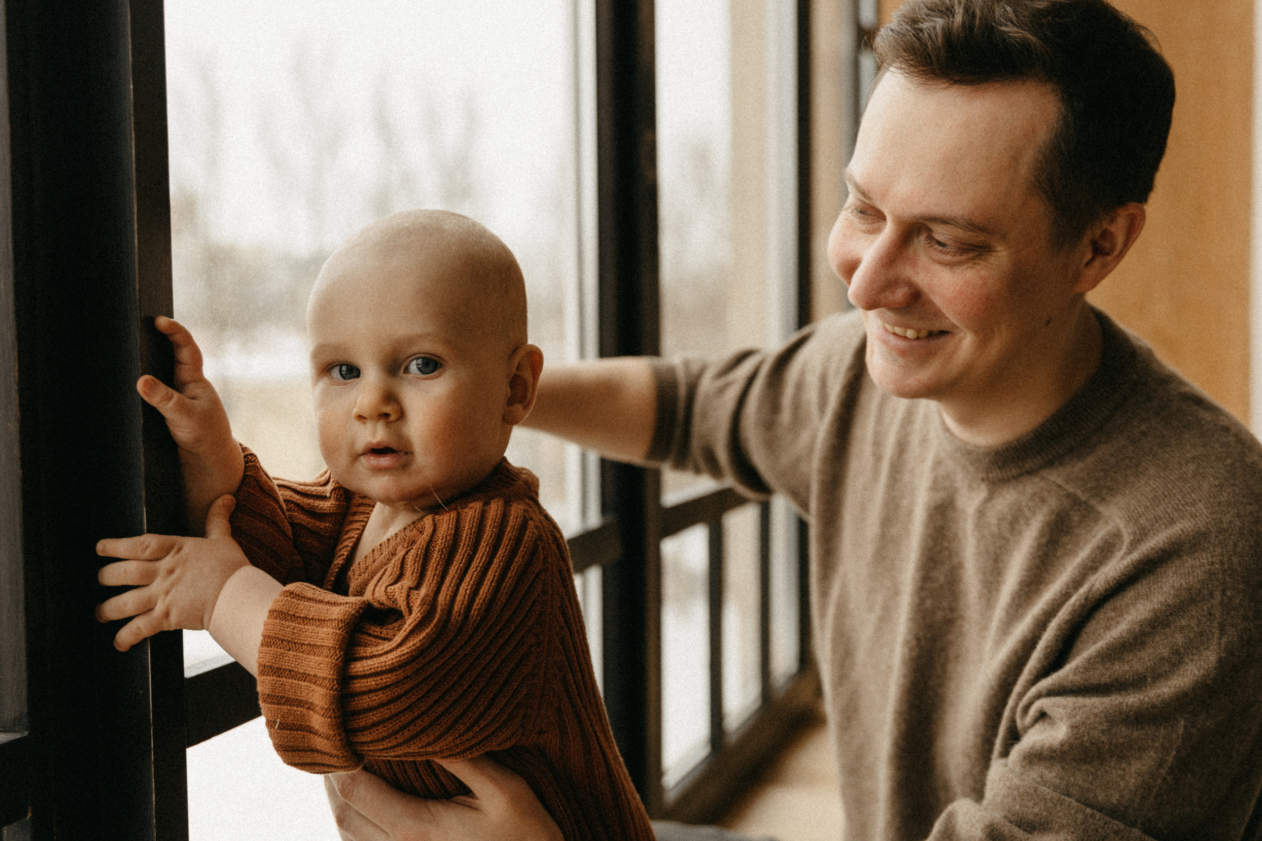 Оля, Саша, Лев. Главная