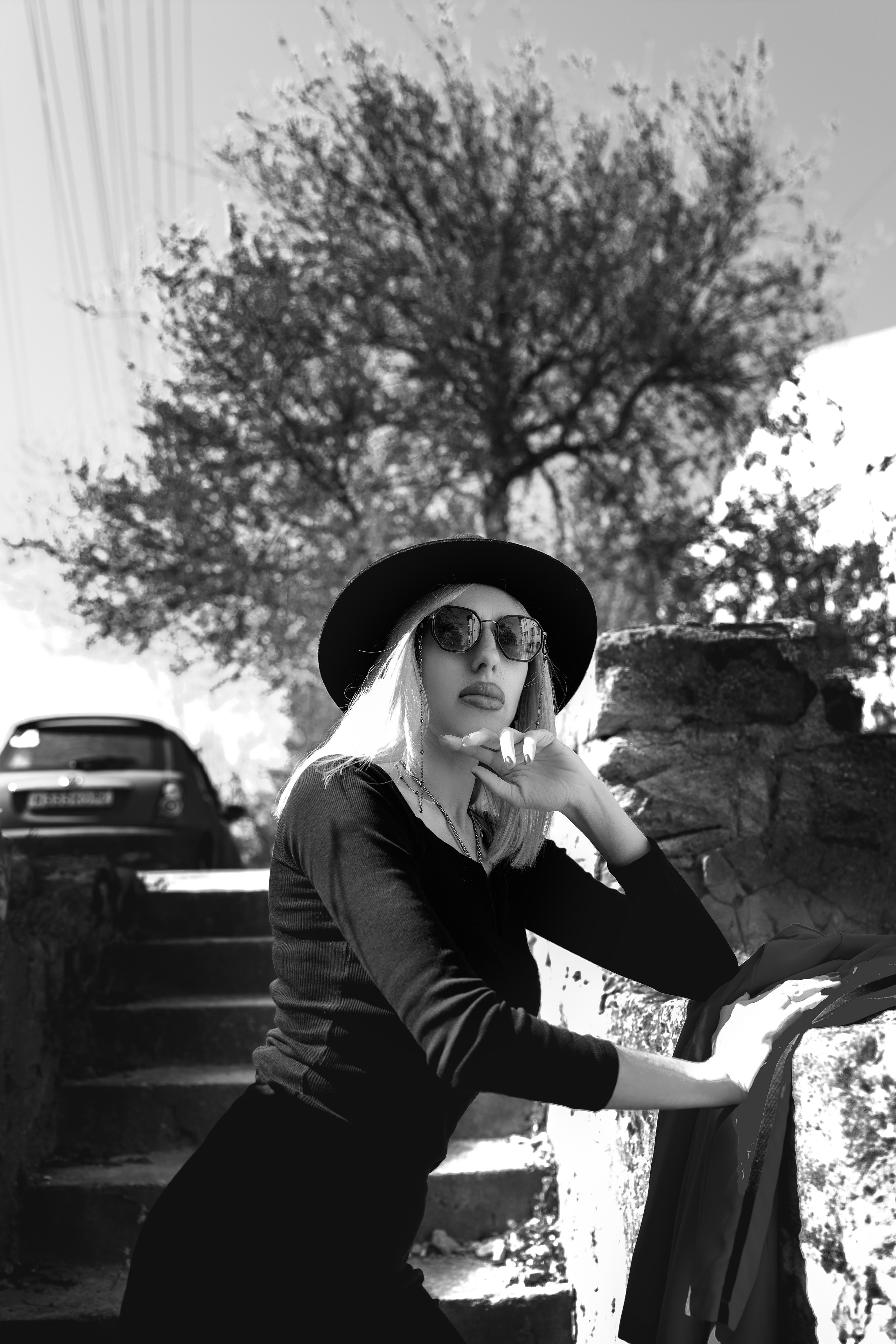 Надежда — стрит фото. Сайт фотограф в Керчи Кислый Юрий