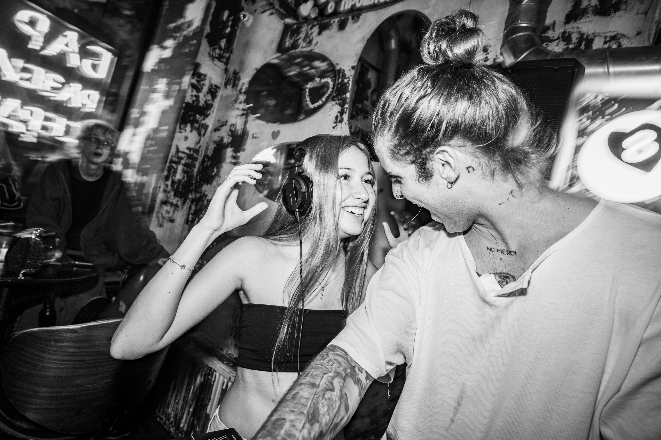 Бар разбитых сердец. DJ Guitacidelli. Концертный и репортажный фотограф в Санкт-Петербурге Слава Пахомов