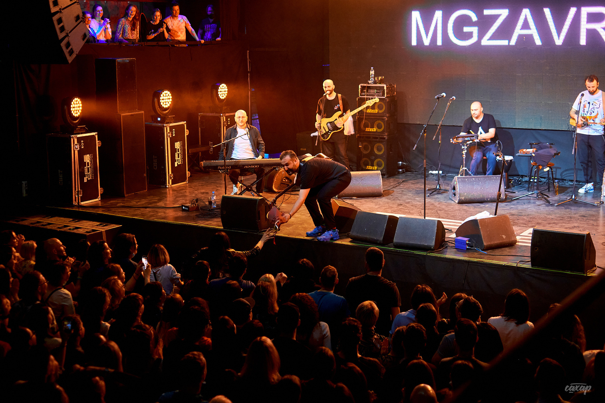 MGZAVREBI. Профессиональный фотограф в Екатеринбурге Юра Сахар