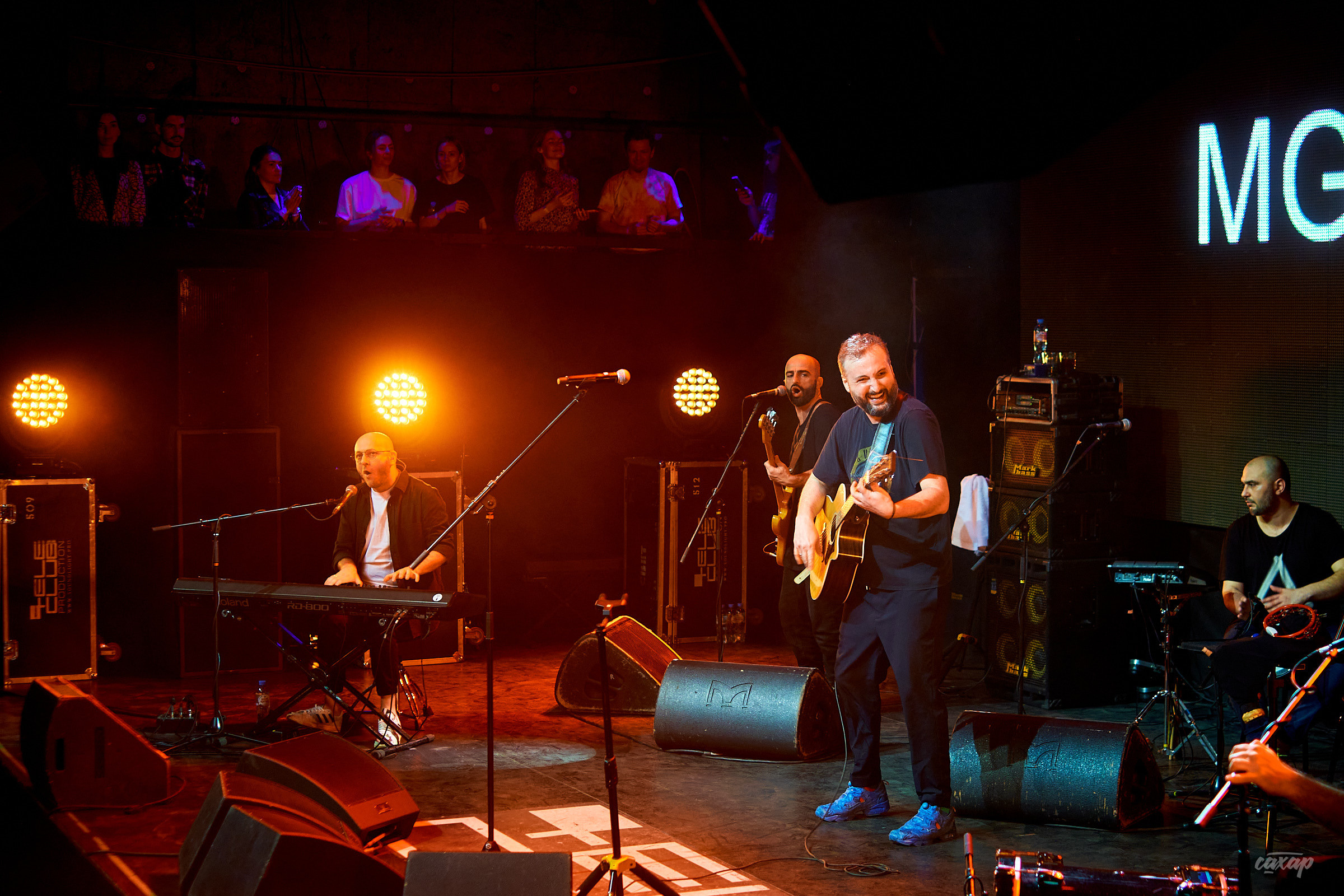 MGZAVREBI. Профессиональный фотограф в Екатеринбурге Юра Сахар