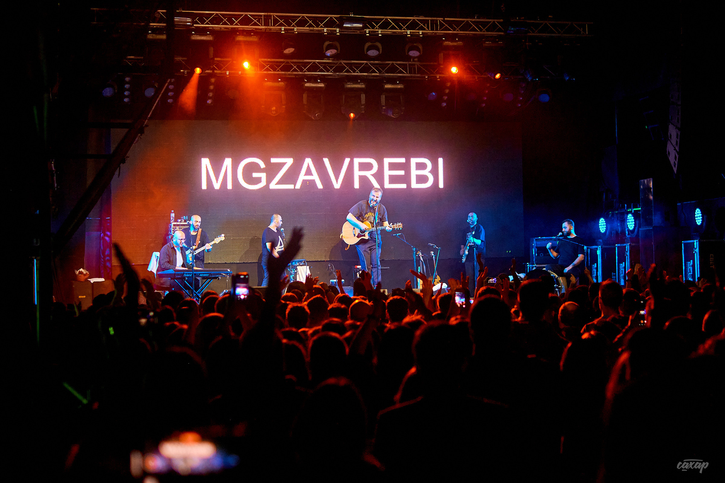 MGZAVREBI. Профессиональный фотограф в Екатеринбурге Юра Сахар