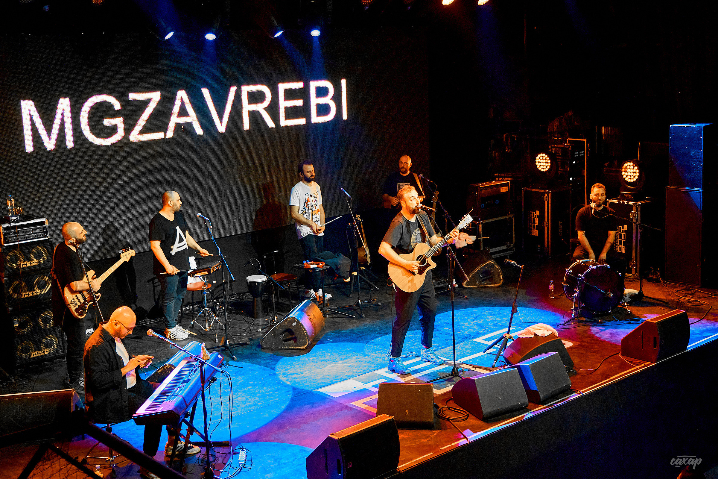 MGZAVREBI. Профессиональный фотограф в Екатеринбурге Юра Сахар