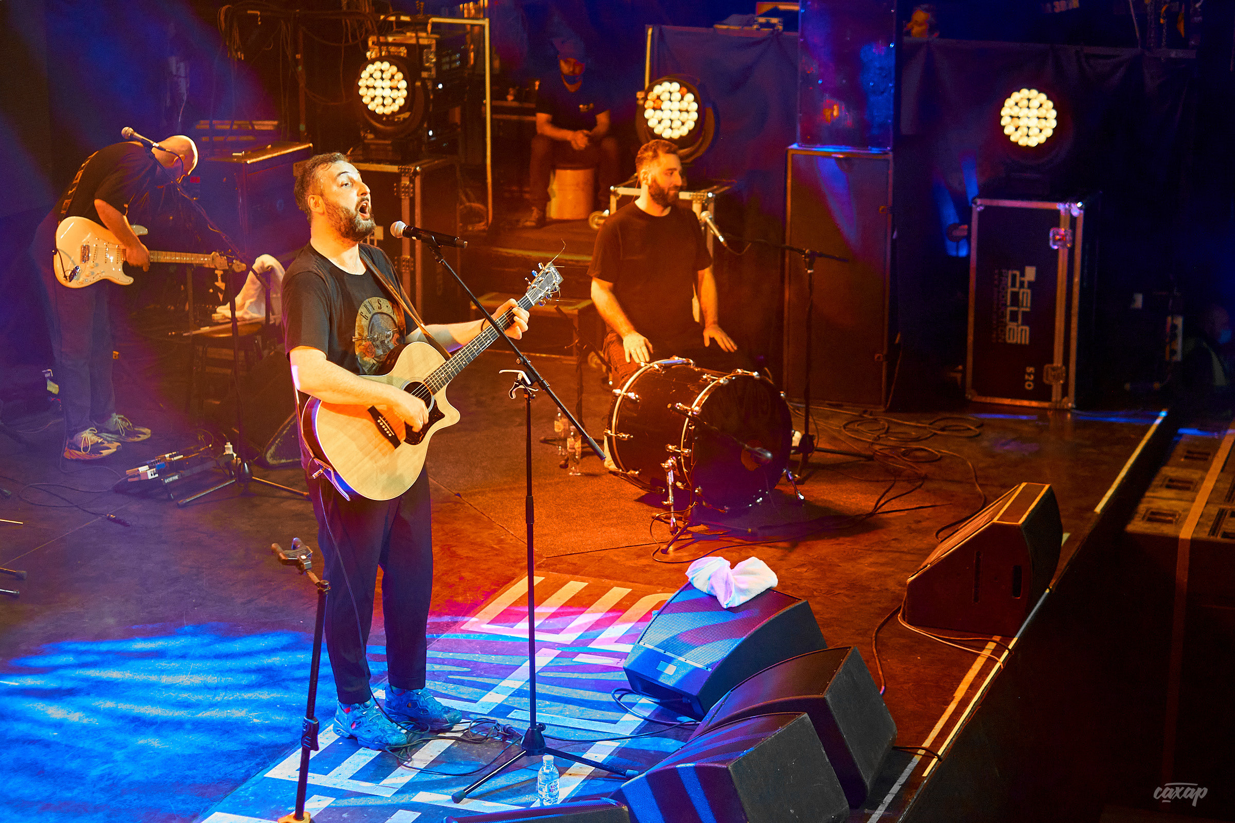MGZAVREBI. Профессиональный фотограф в Екатеринбурге Юра Сахар