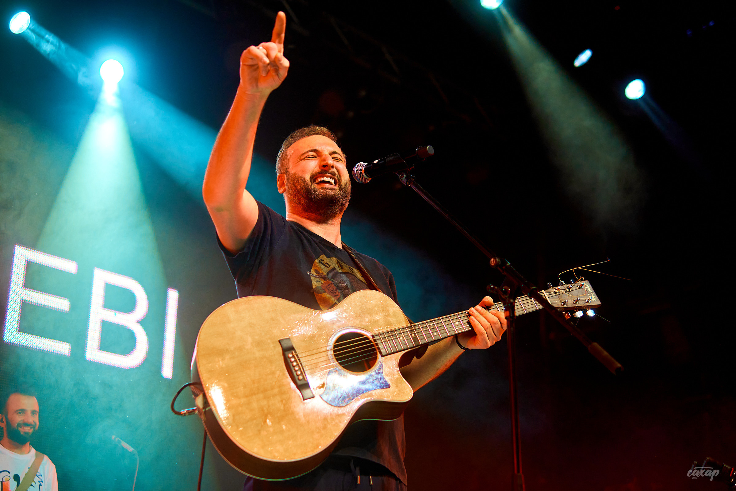 MGZAVREBI. Профессиональный фотограф в Екатеринбурге Юра Сахар