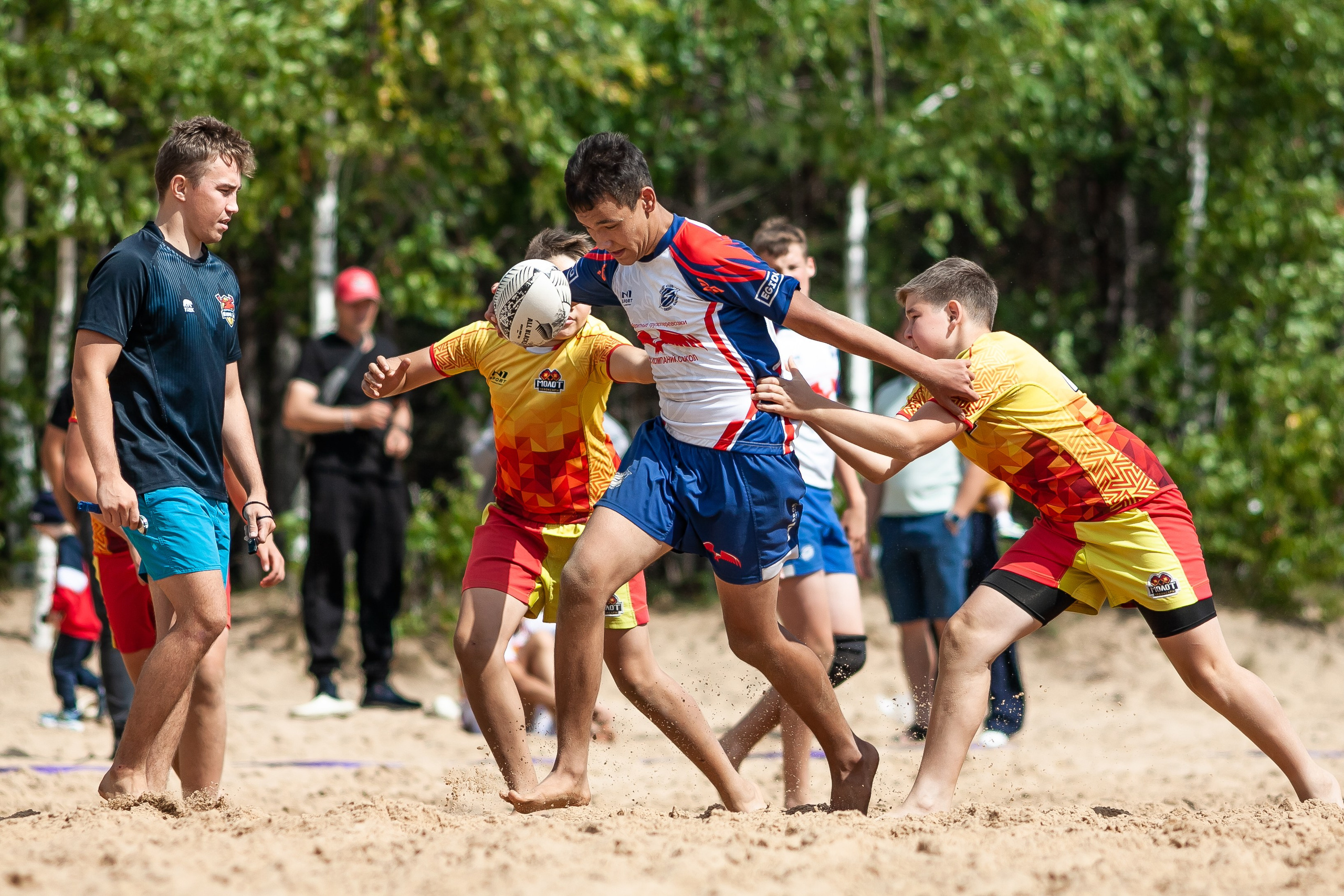 «Кубок «Молота» по пляжному Регби. Фотография