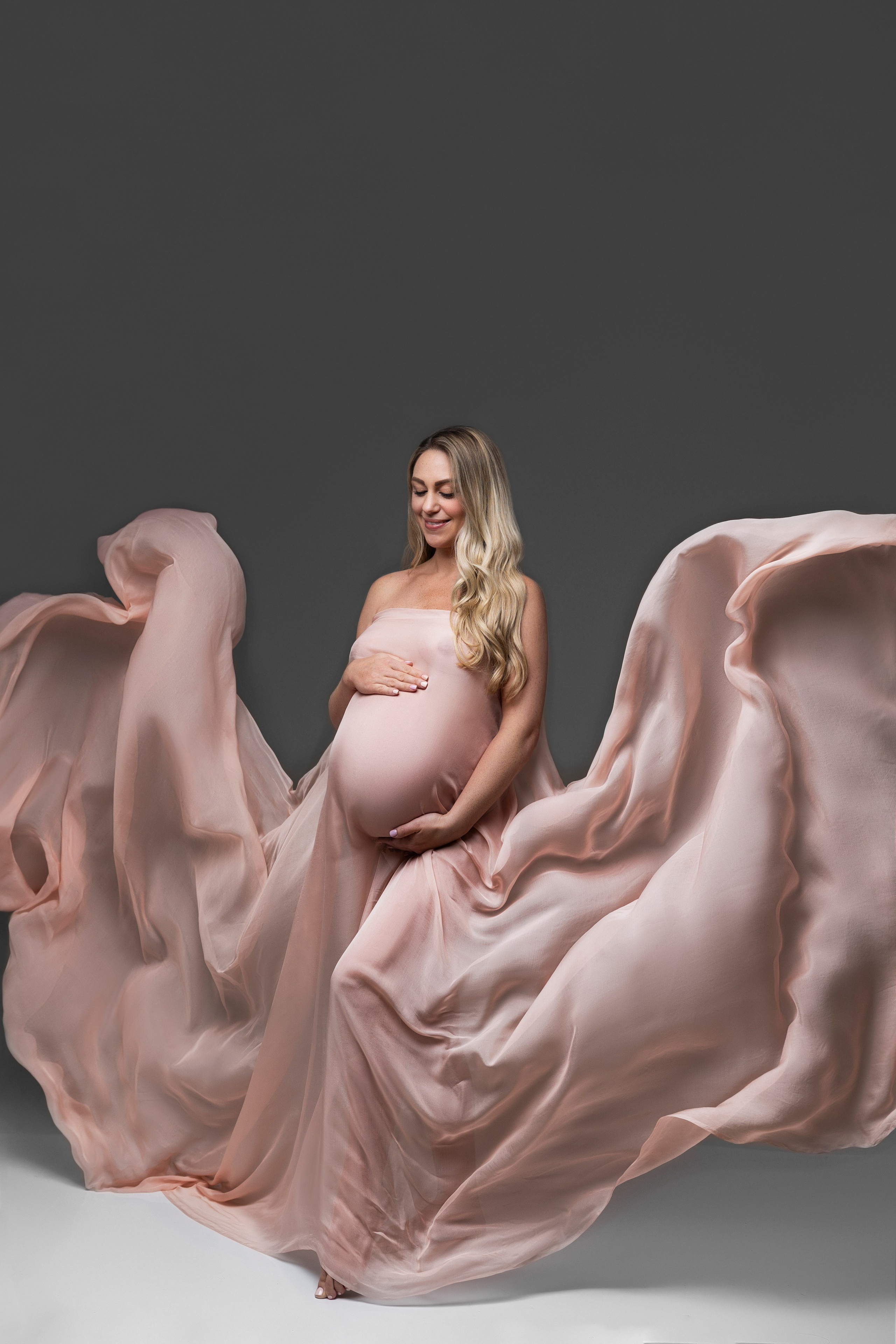 MATERNITY. Professional Worldwide Retoucher Retouch.Allusory