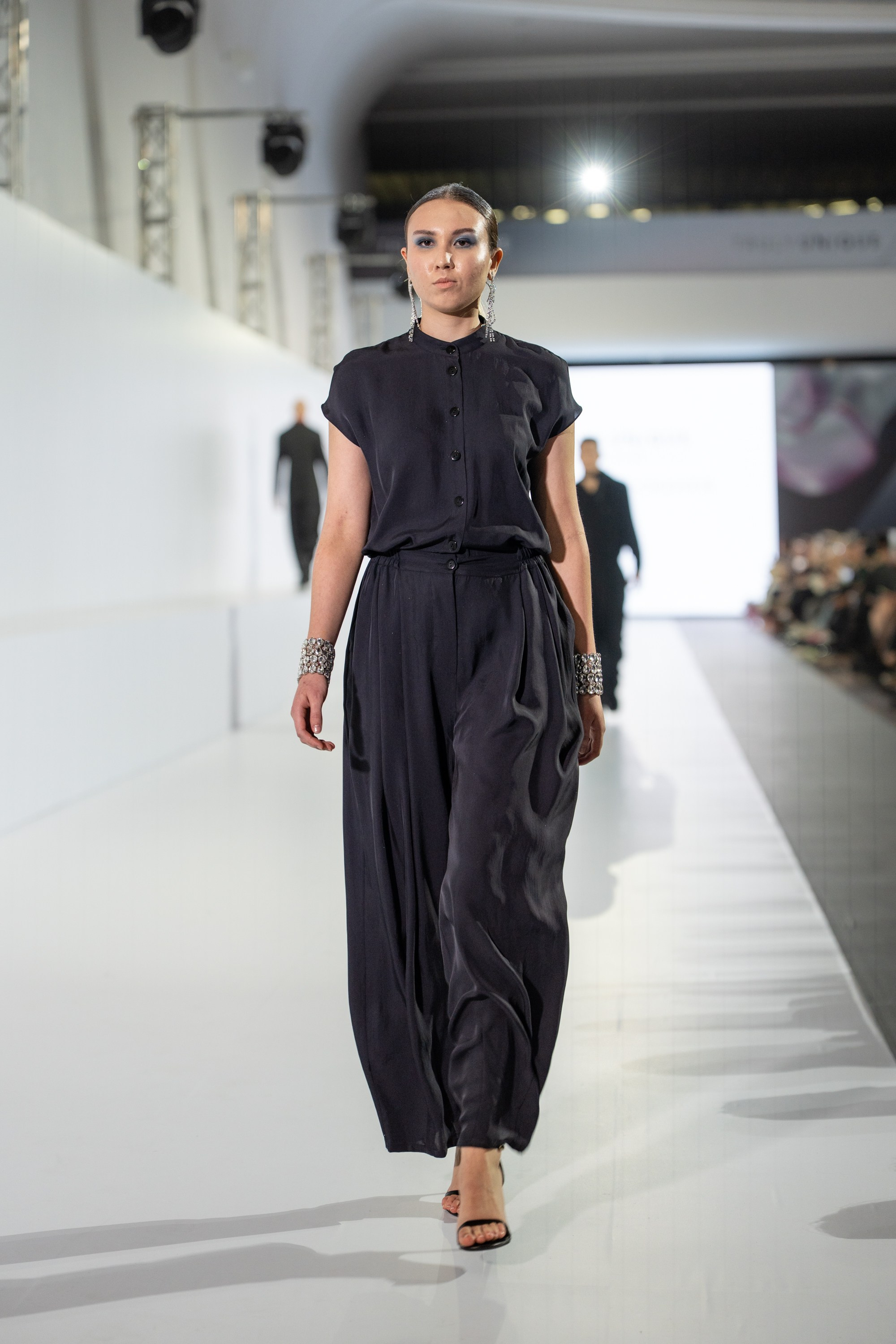 Truly Unique by Alexey ChZhen. Сайт Алматинского НЮ АРТ, будуар и фэшн фотографа Дениса Карпенко