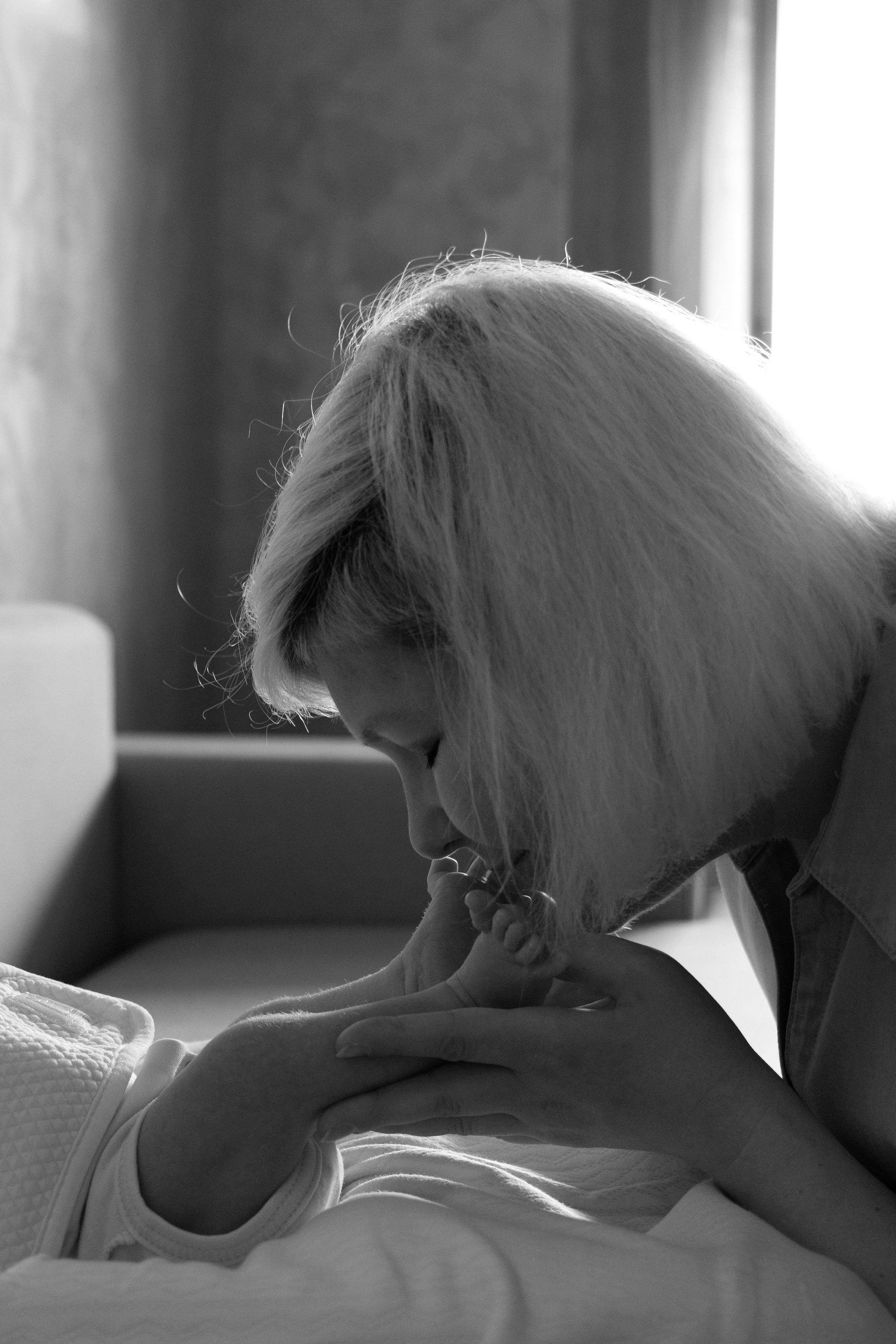 Домашняя фотосессия с новорожденным. Фотограф видеограф Ольга Василевская