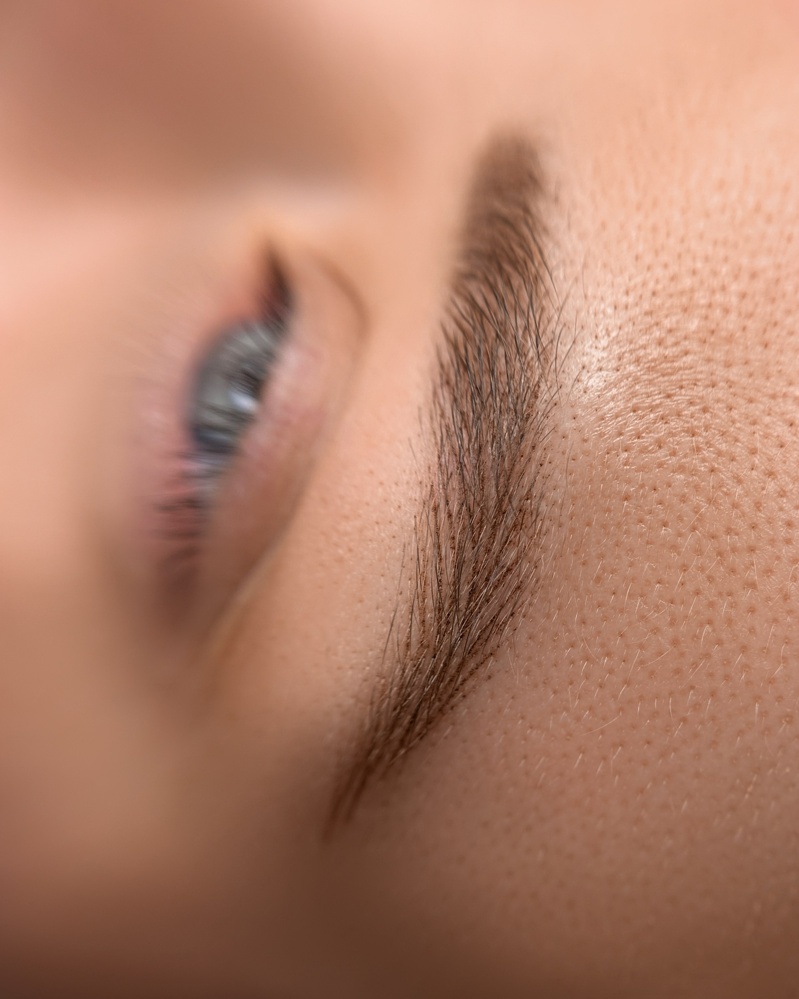 Ксения Старшинова перманентный макияж. Студия перманентного макияжа, косметологии и массажа SYMMETRY в Москве, м. Киевская