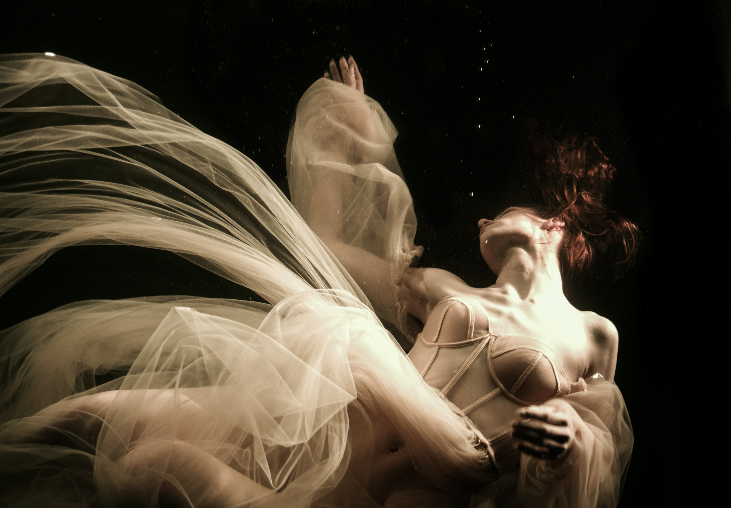 AQUA. AMOR PURO