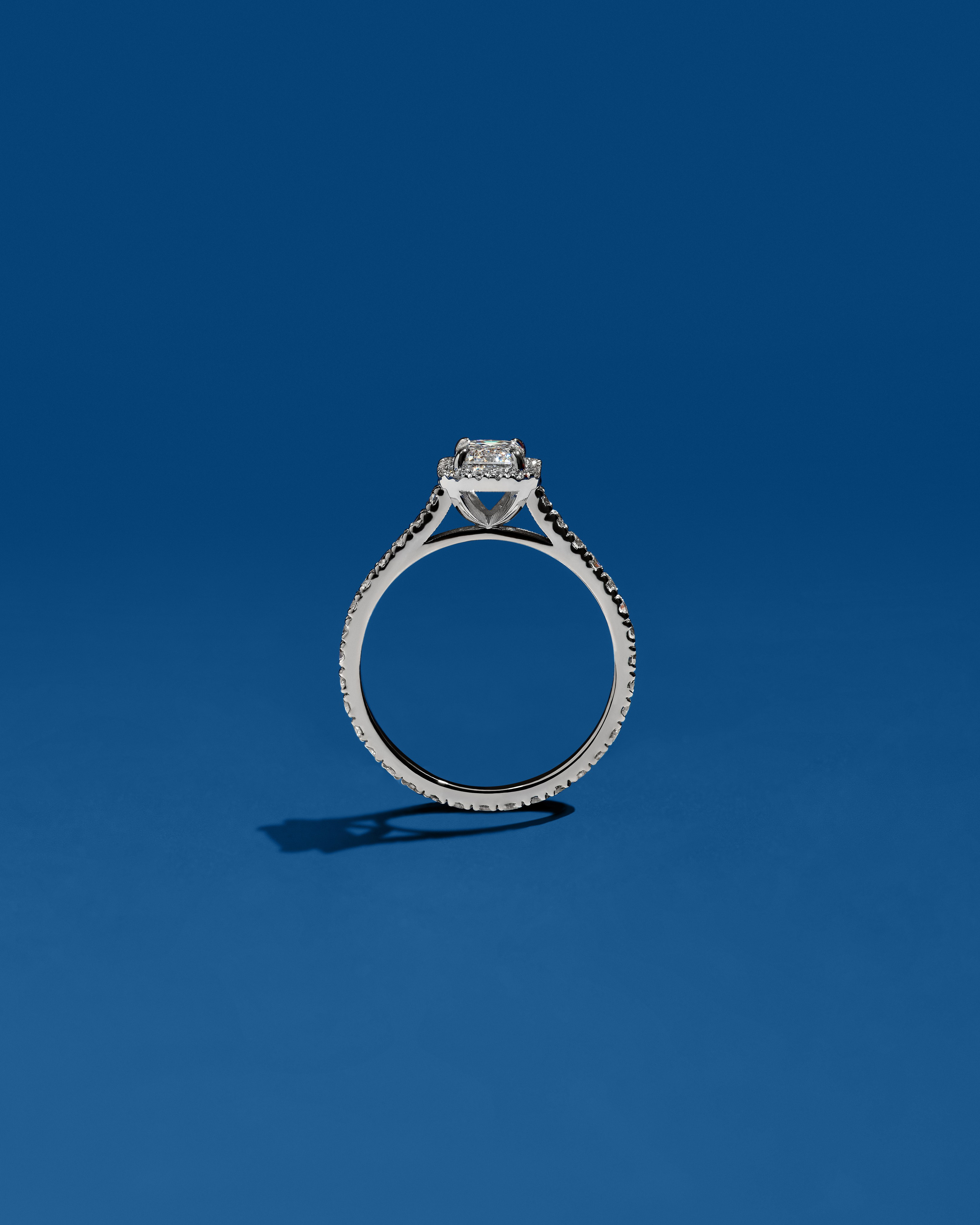 Фотосъемка ювелирных украшений. Предметный фотограф в Москве Анастасия Шаронина