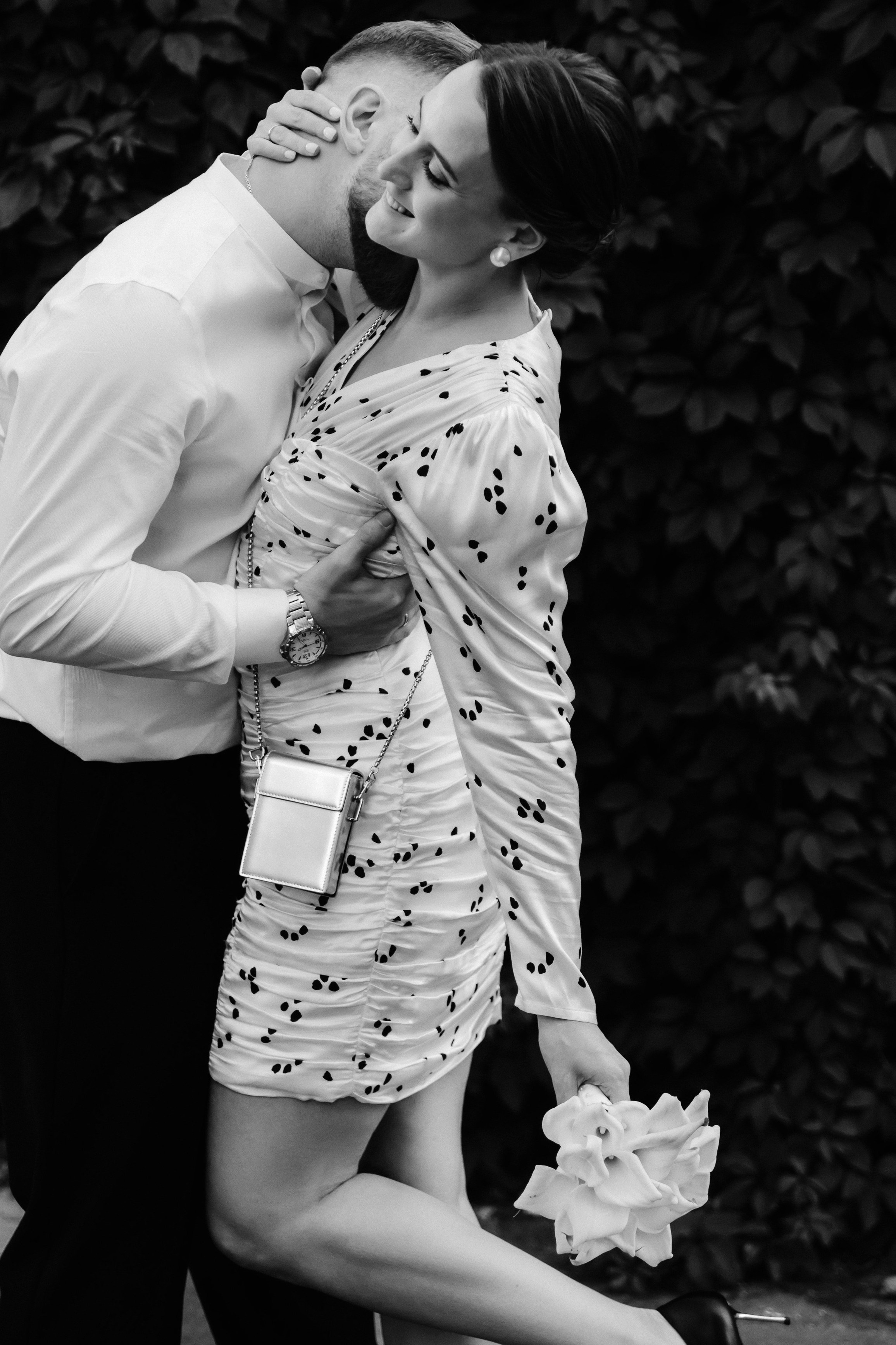 Сергей и Алия, роспись в Савеловском ЗАГСе и прогулка по Китай городу. Свадебный и портретный фотограф в Москве Кристина Золотова