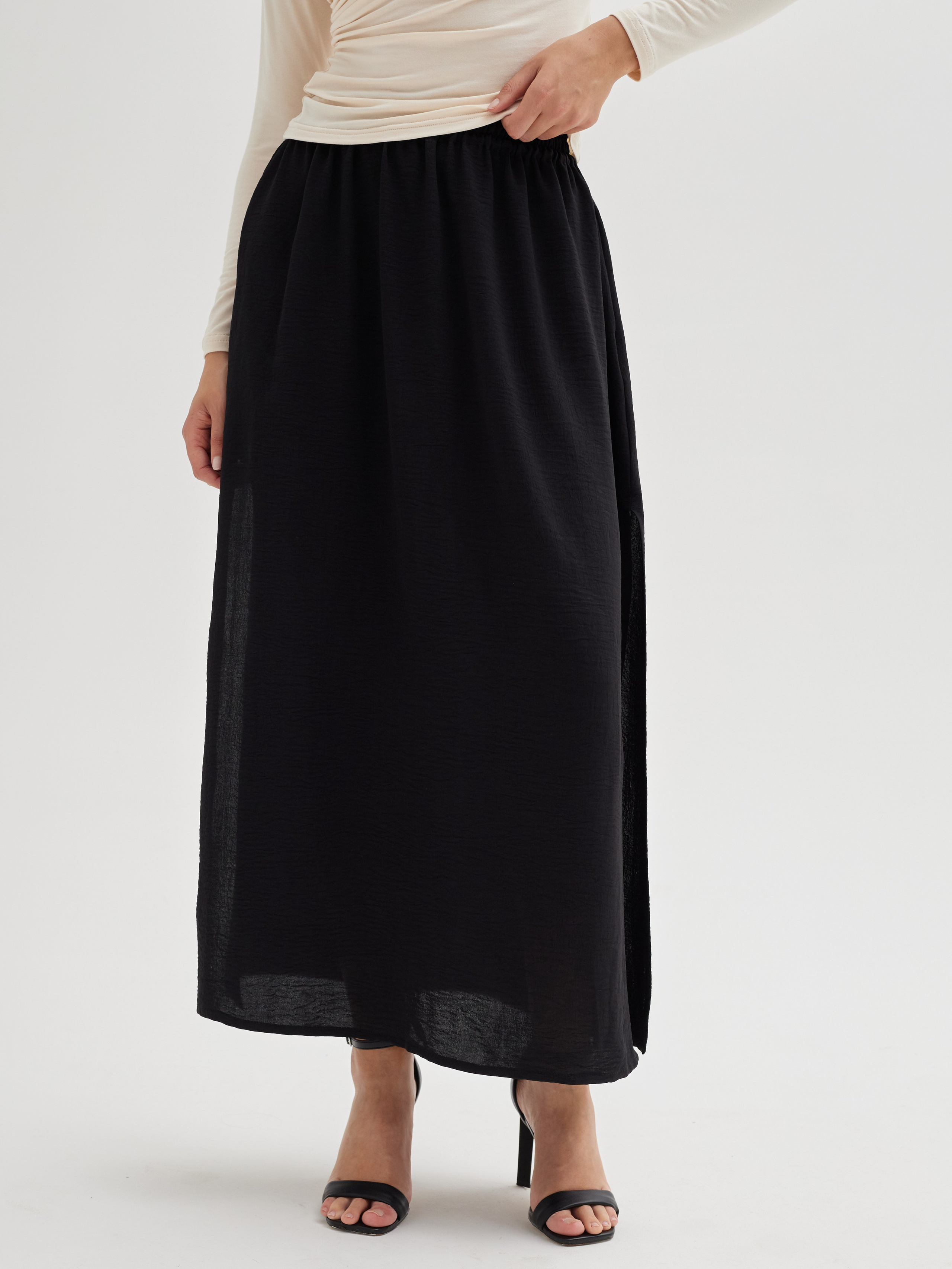 Каталожная съёмка для Simple chic. Портретный фотограф в Москве Алексей Соловьёв