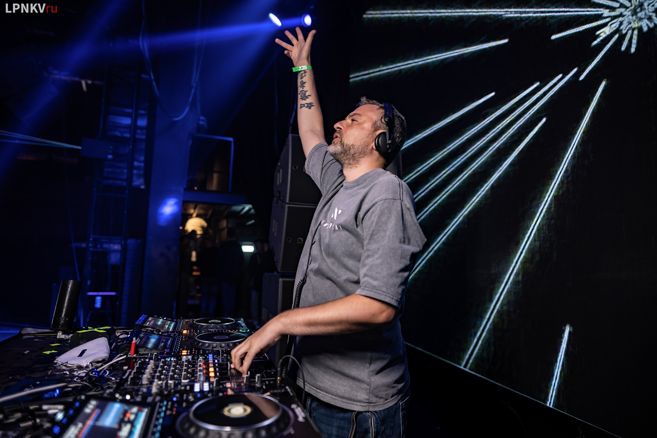 Paul Okanenfold at BASE club Moscow. Репортажный фотограф в Москве