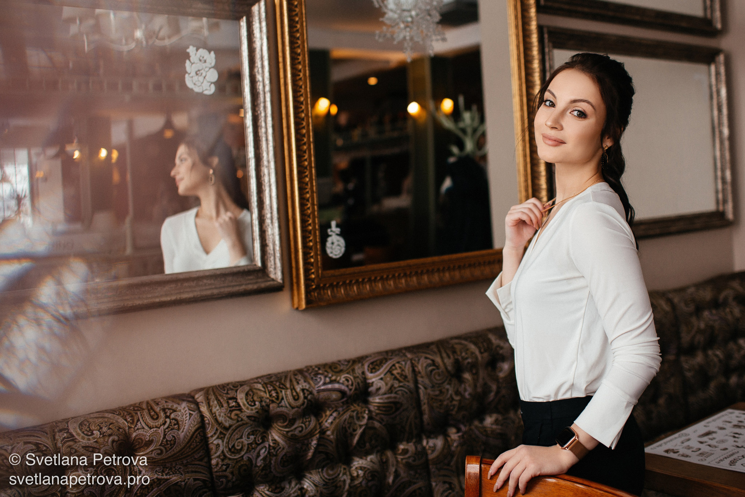 Индивидуальная съёмка в кафе. Зима 2021. Фотограф Светлана Петрова