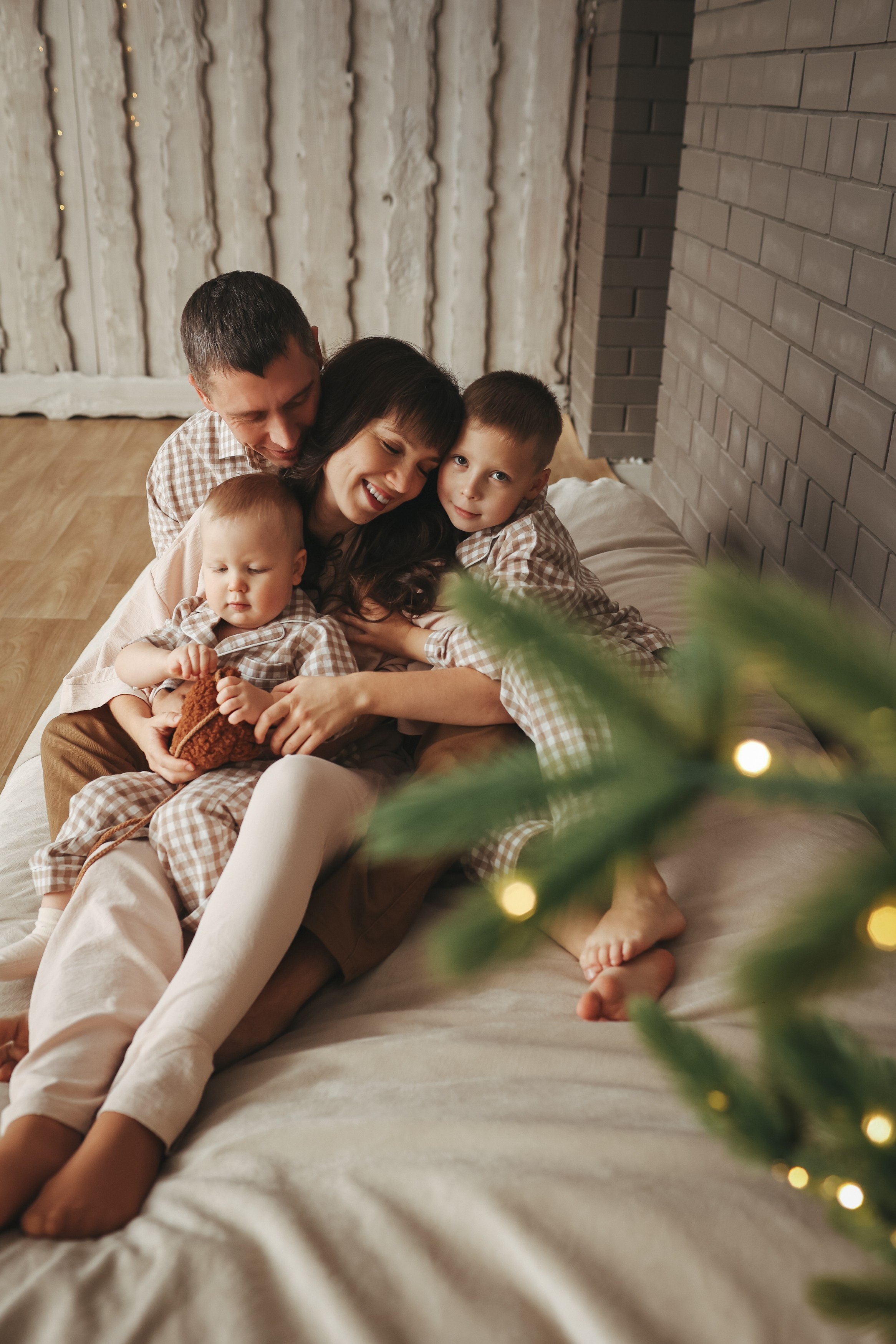 Новый год новогодняя фотосессия семейная фотосесиия. Фотограф Владимир Москва