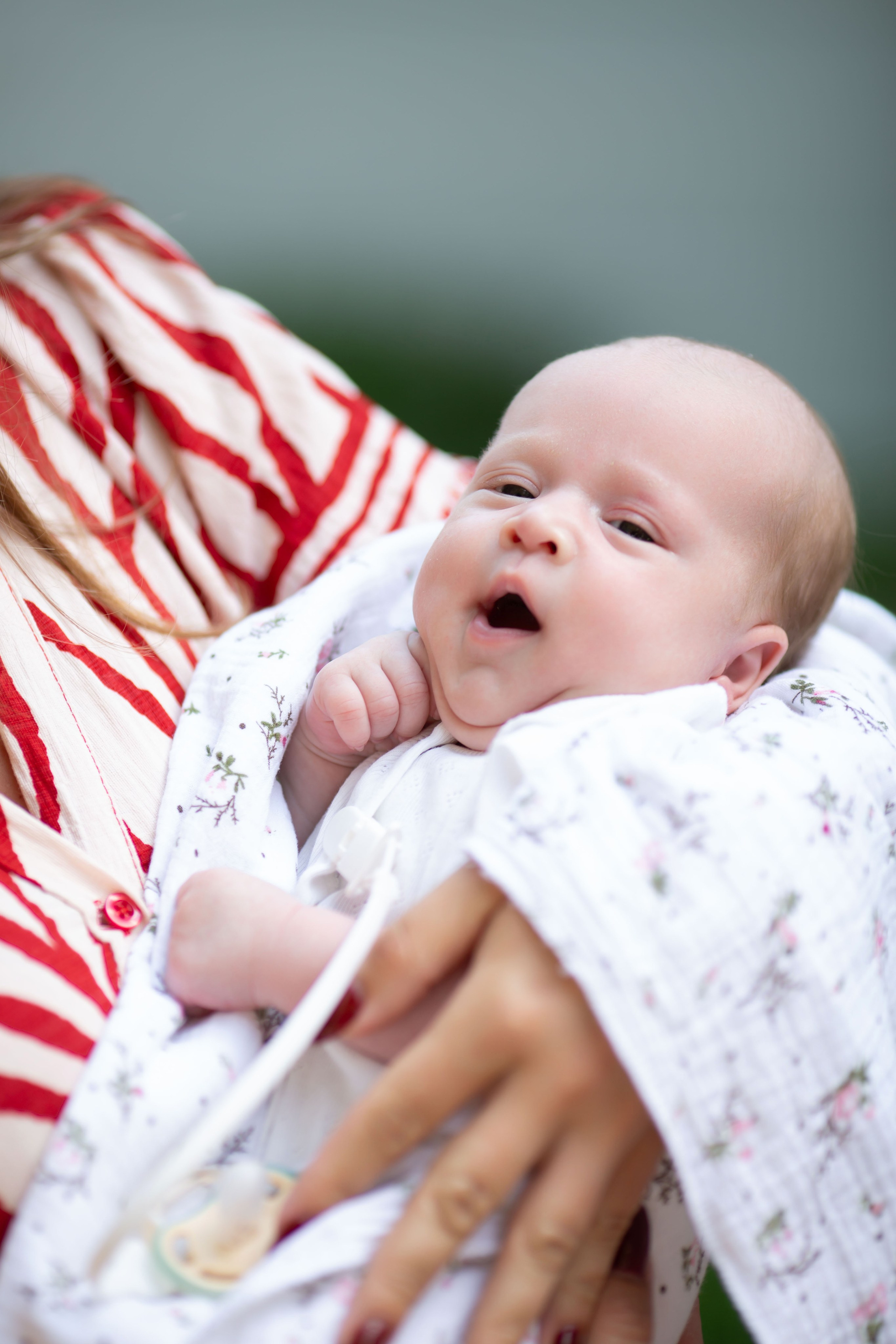Крещение Амелии. Храм Рождества Христова в с. Михалево. Семейный и детский фотограф Анна Петракова