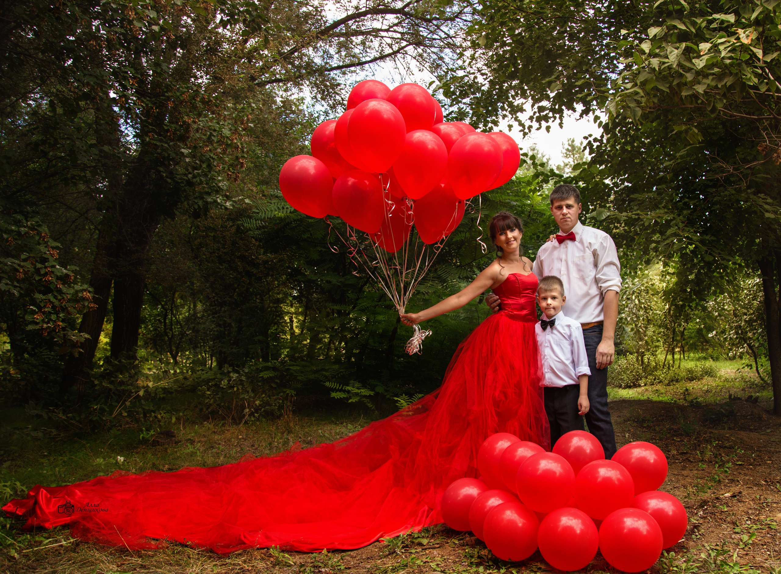 Красные шары. Семейный и детский фотограф в Москве, Волгограде и Волжском Алла Кин