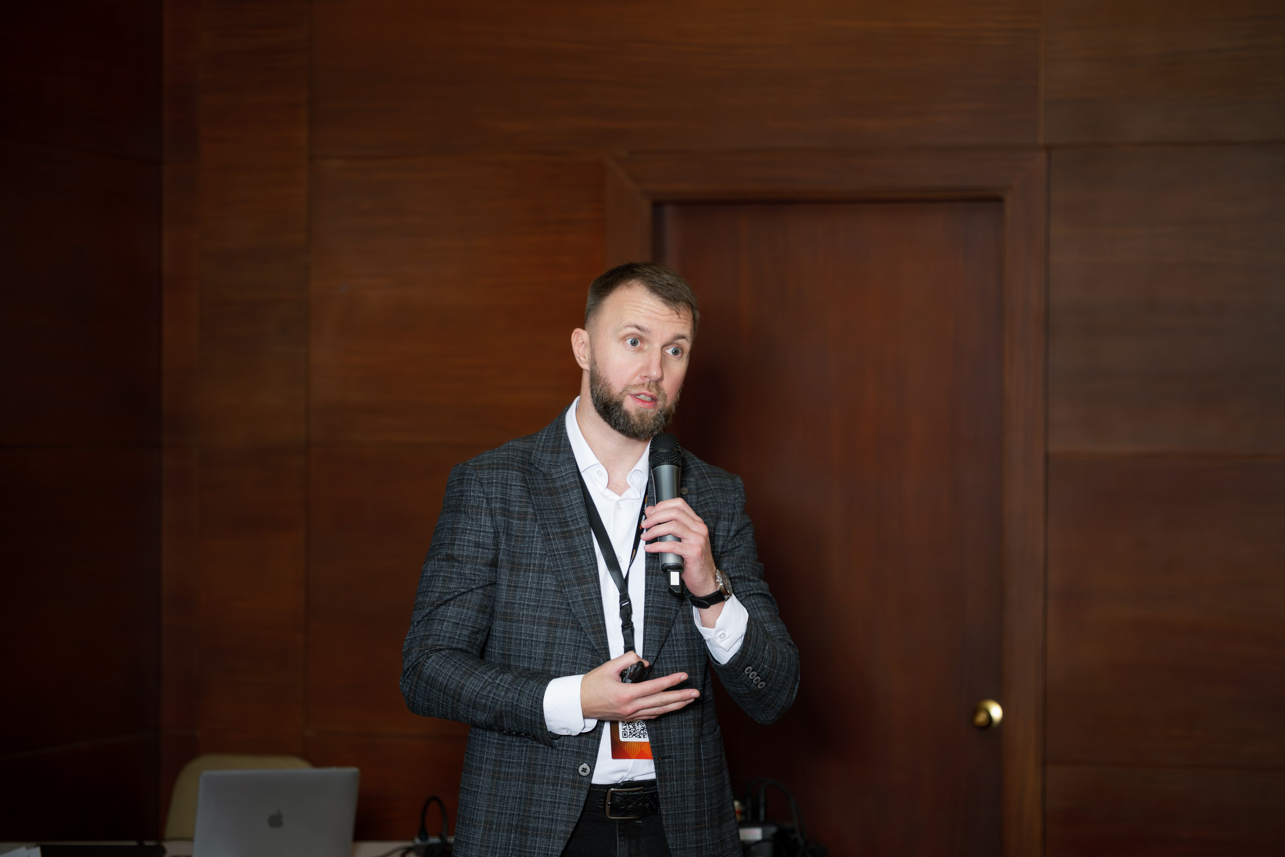 BakoTech&PaloAlto. Фотограф в Алматы — Алексей Коньков | Репортаж, свадьбы, портреты