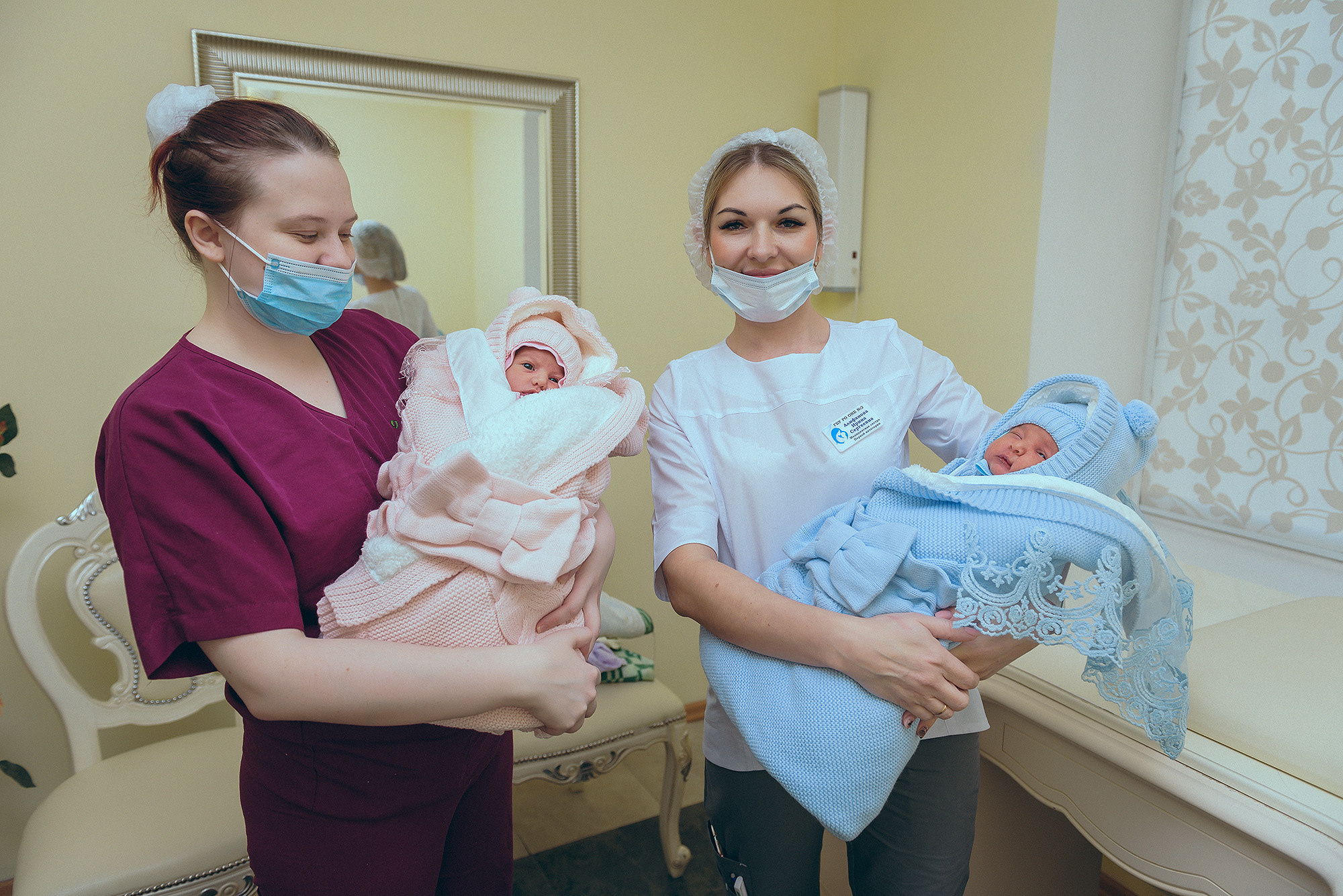 Выписка Ариса и Елены. Фотограф Ростов-на-Дону Белла Керимова