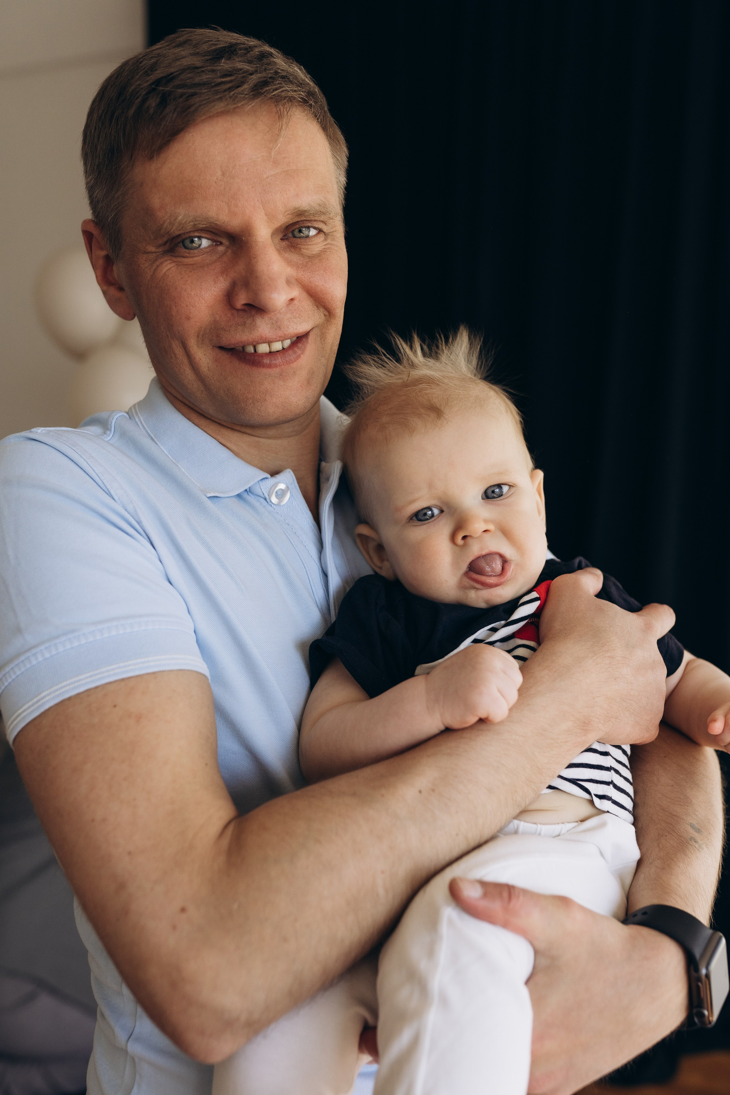 Семейная фотосессия в студии в Москве, семейный фотограф Анна Полушина. Свадебный фотограф в Москве Анна Полушина