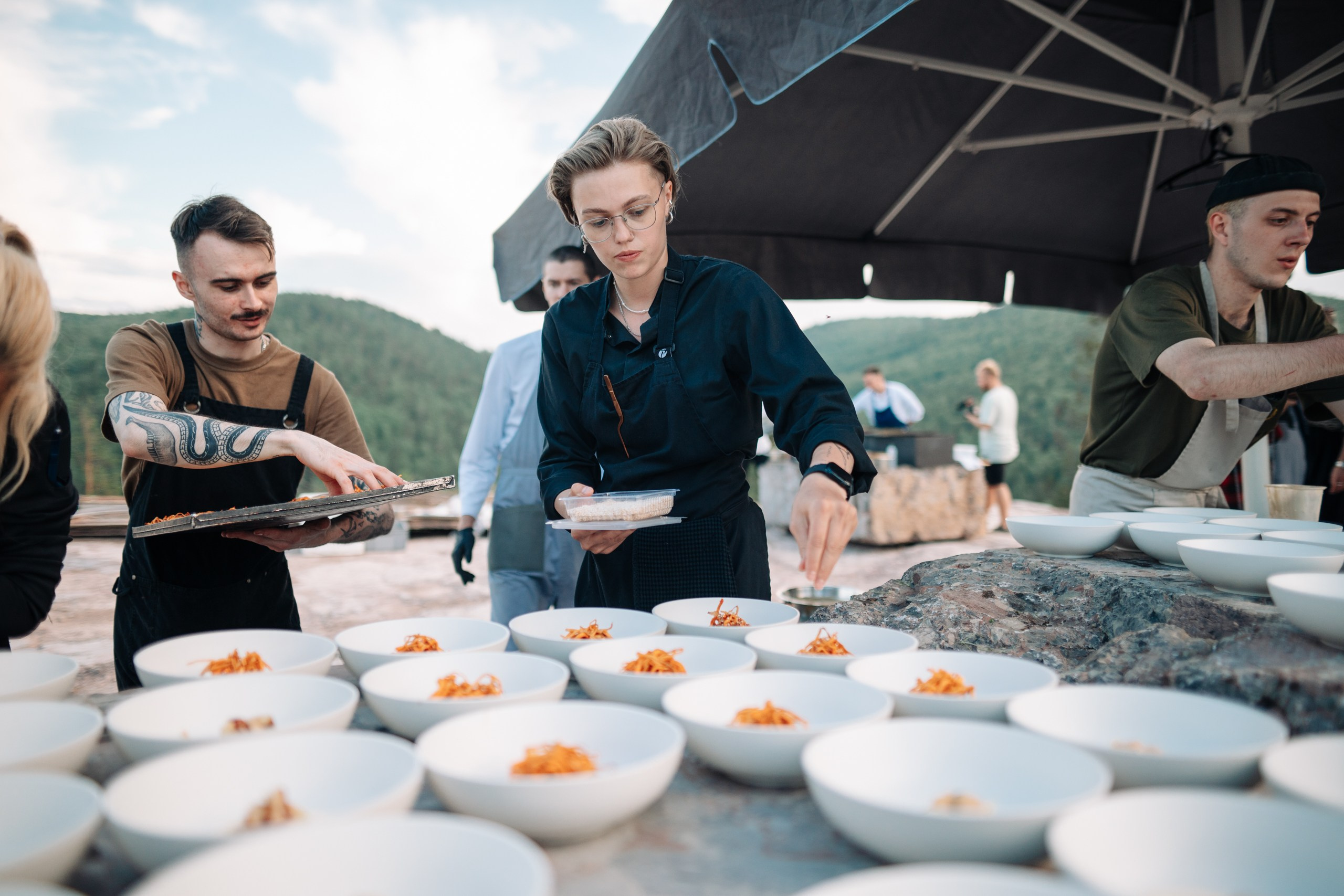 Дикий ужин. Репортажный фотограф Красноярск Алекс Чампакхам