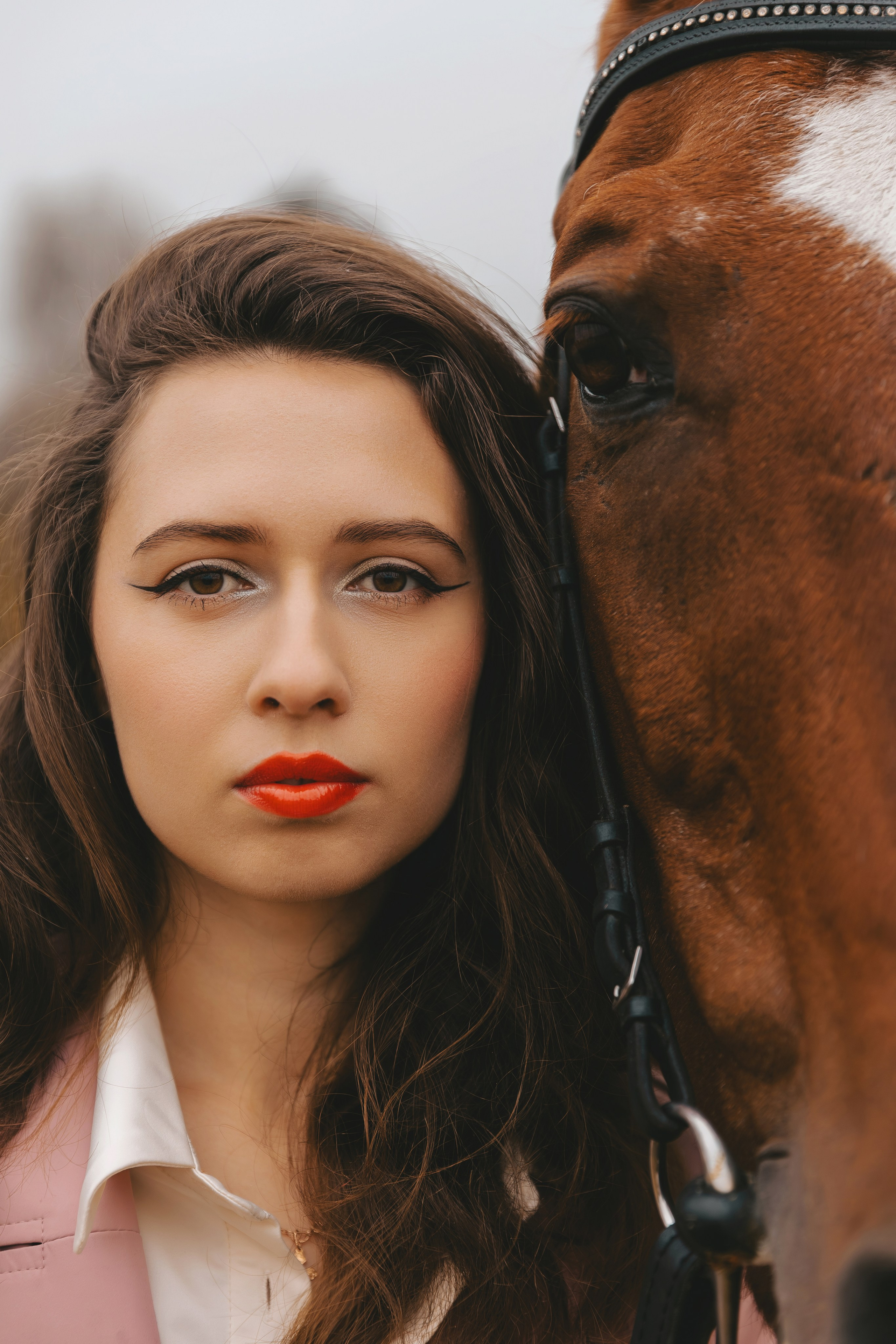 Женский портрет с лошадью. Семейный и женский фотограф в Москве Надежда Воробьева