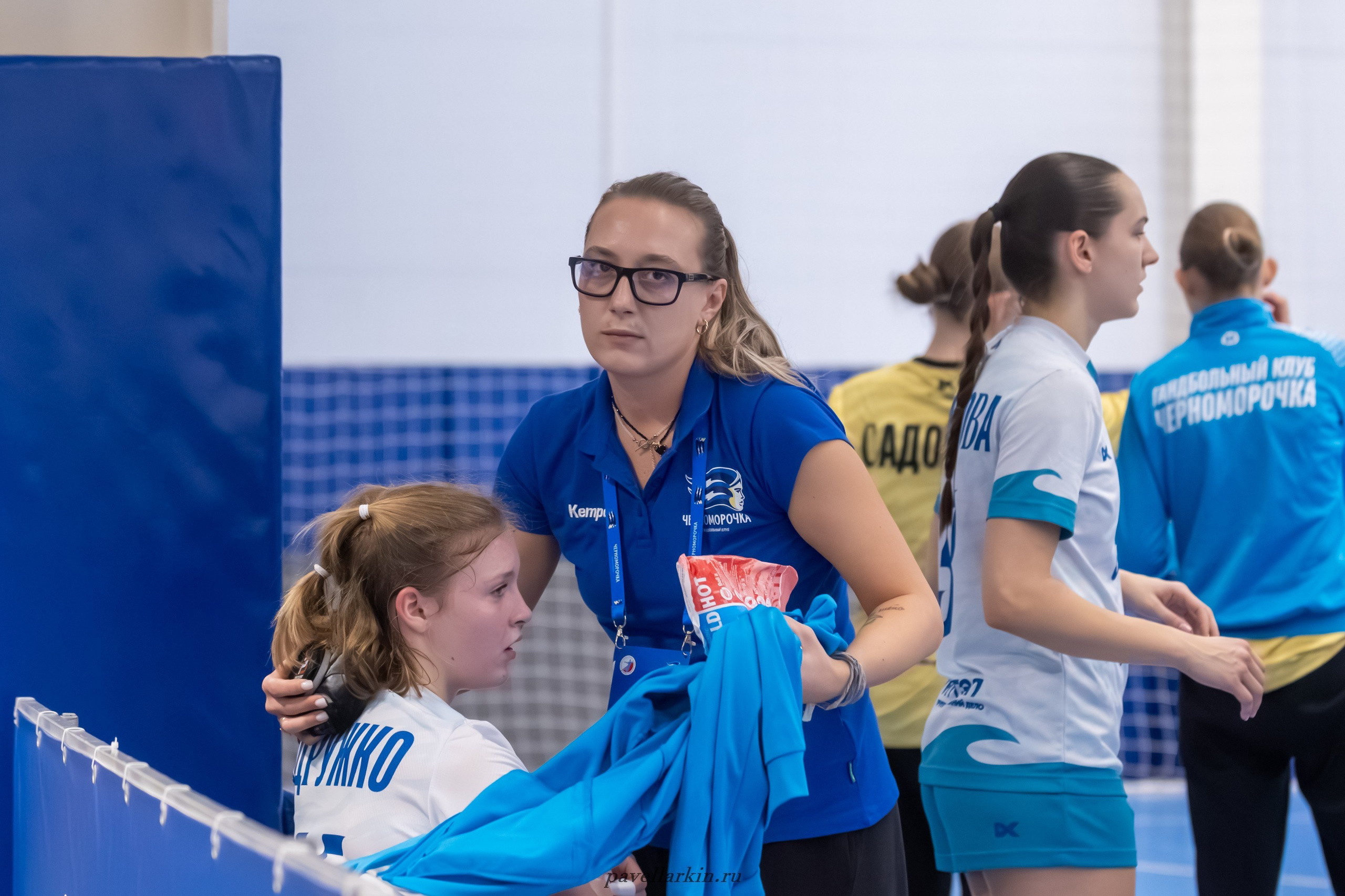 Гандбол. Черноморочка-2 — Университет-2. Спортивный фотограф, фотожурналист Павел Ларькин