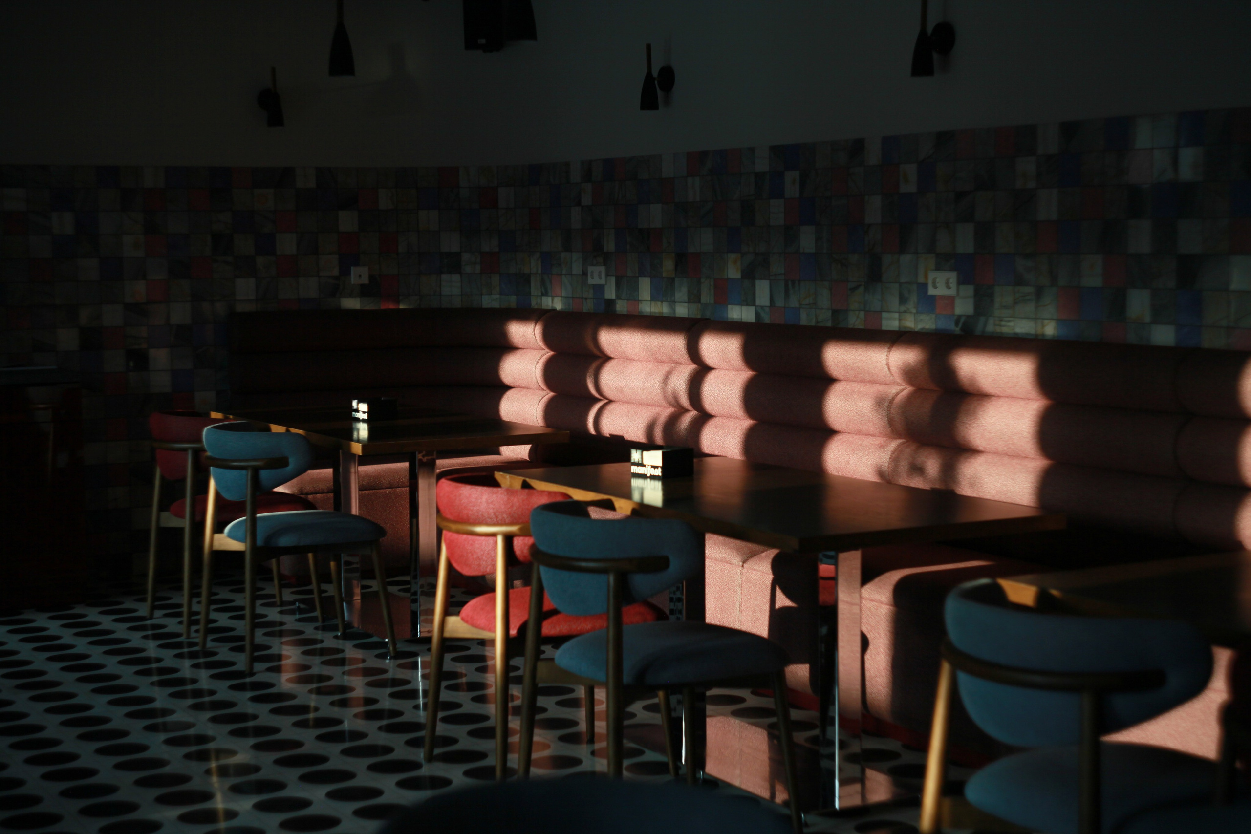 Manifest. Den Mirov — Photographer, Musician