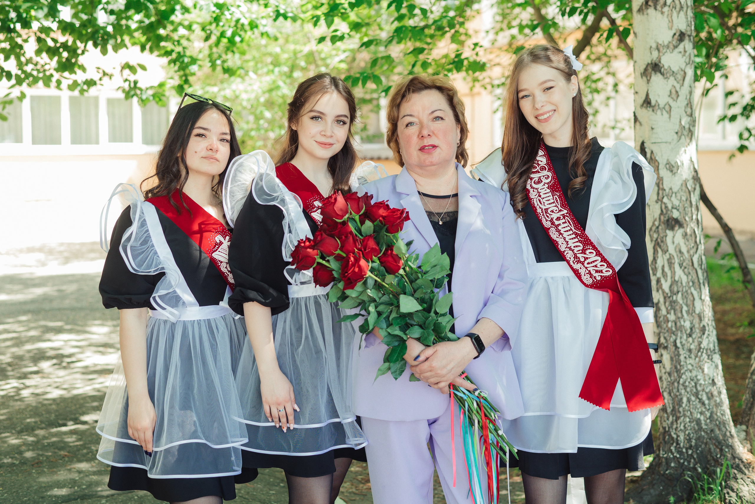 Выпускной 9-11классы. Выпускные книги Анапа Новороссийск Краснодар