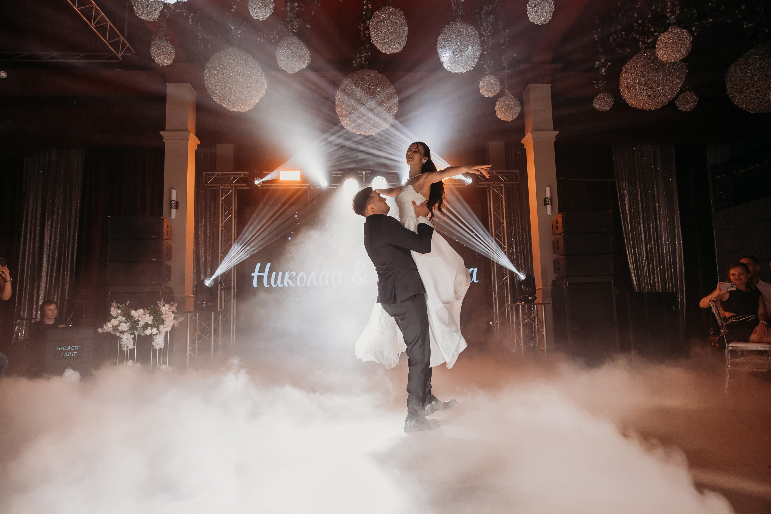 Николай и Ангелина. Фотограф Тимербаева Алина г. Сургут