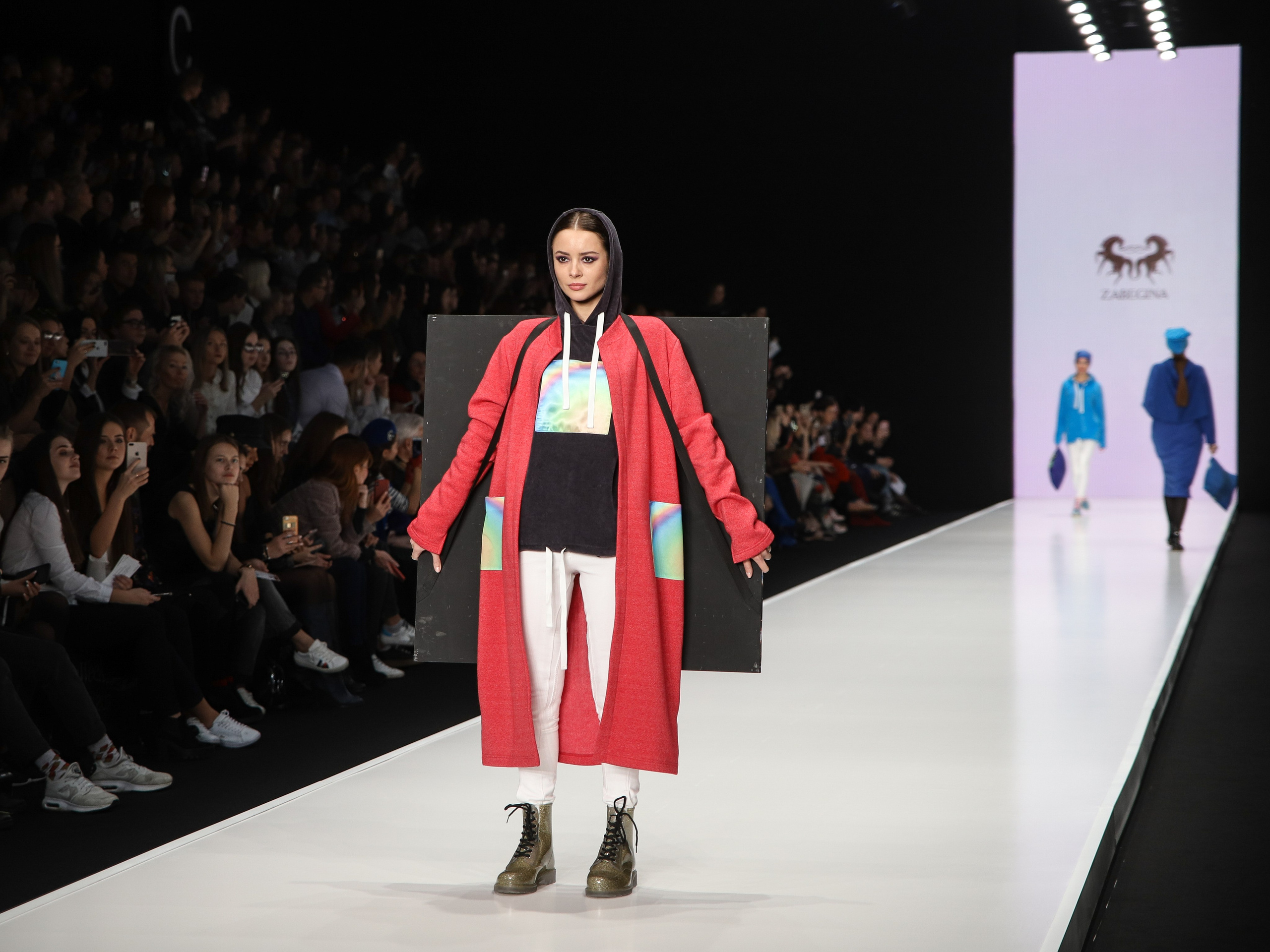 Mercedes Benz Fashion Week Russia. Фотограф и видеограф в Москве Ирина Фомочкина