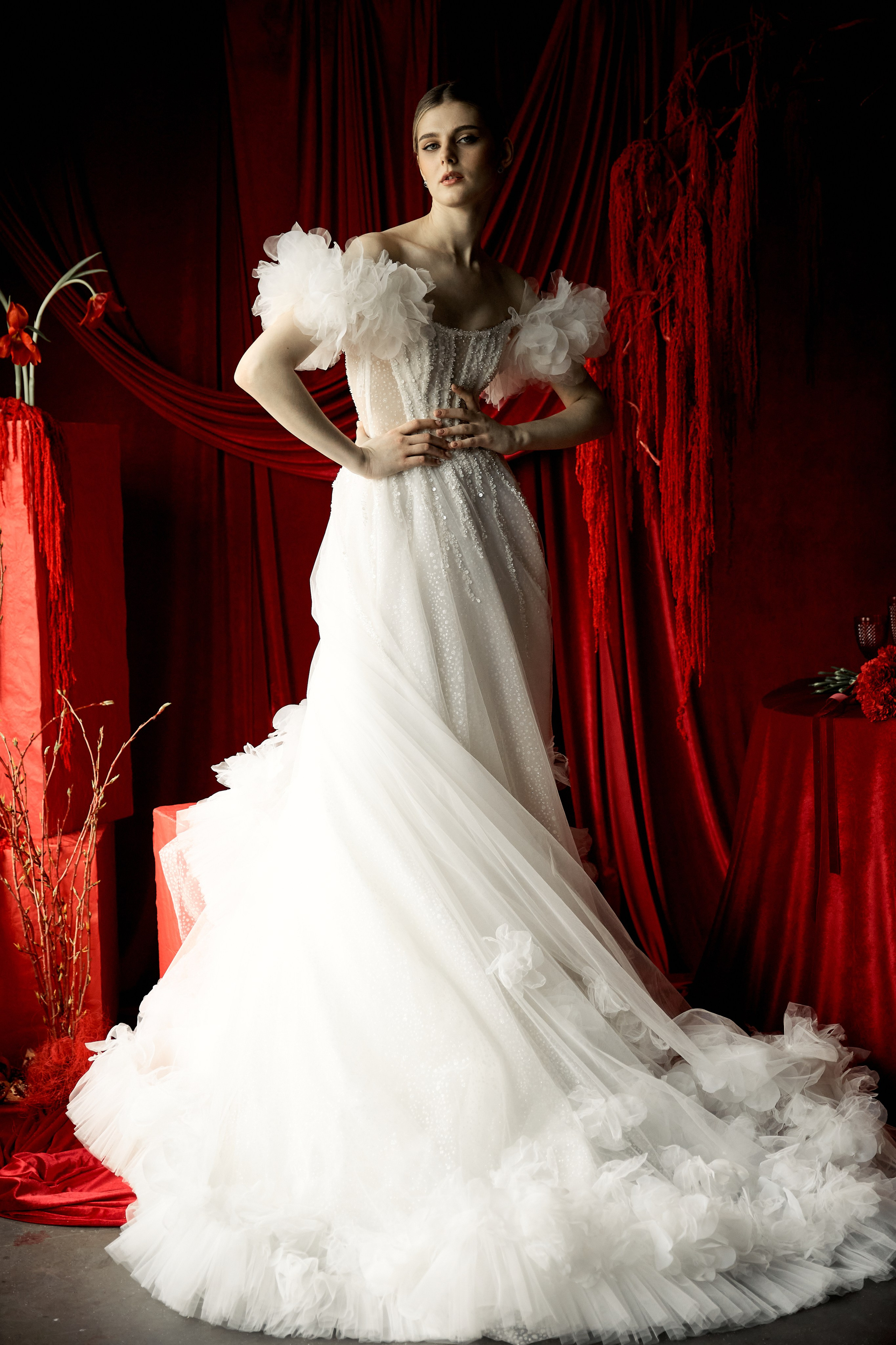 Red. Свадебный фотограф в Красноярске Владимир Ятмасов