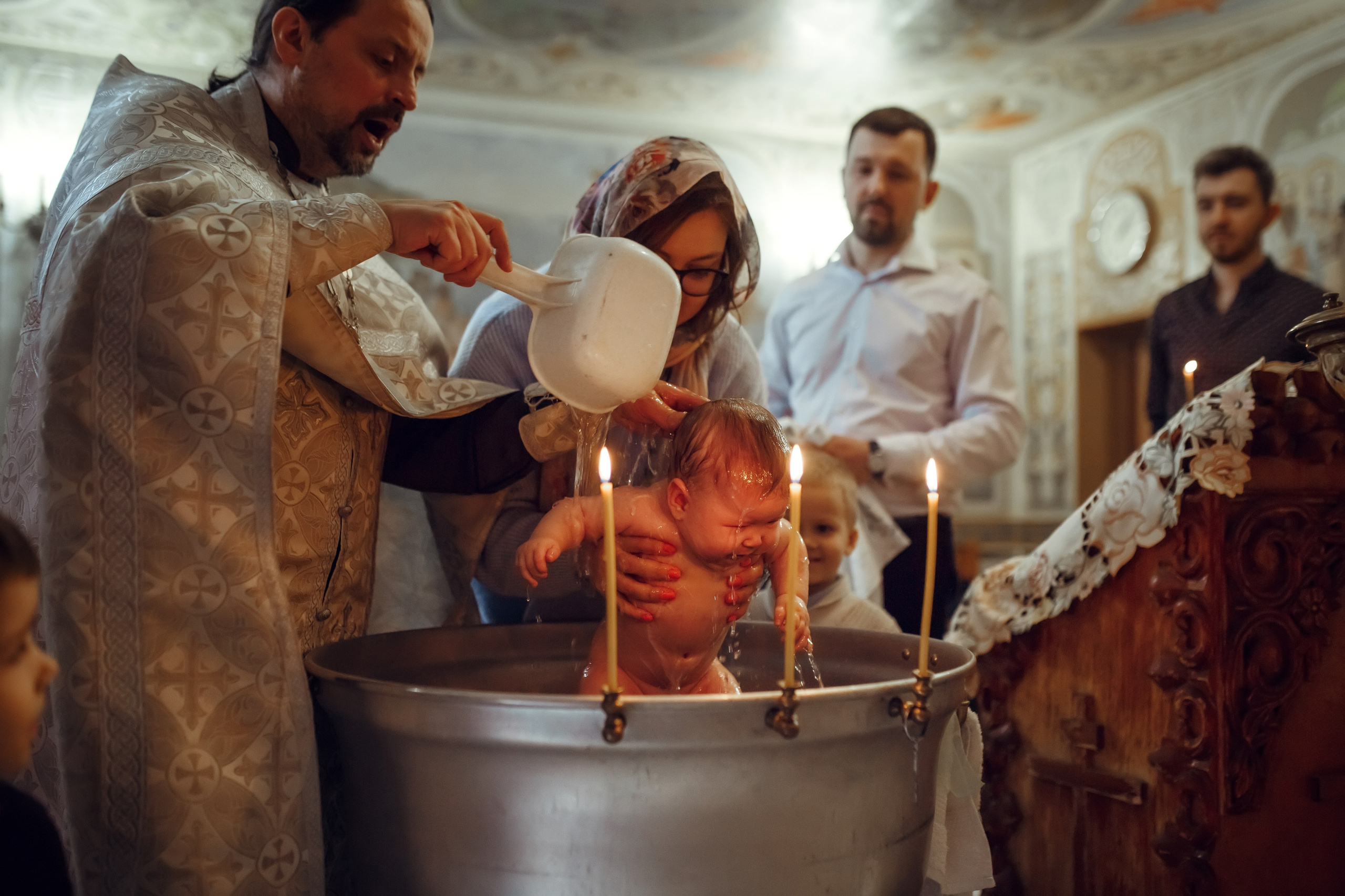Крещение Валерии. Фотограф на Крещение, семейный фотограф в Москве