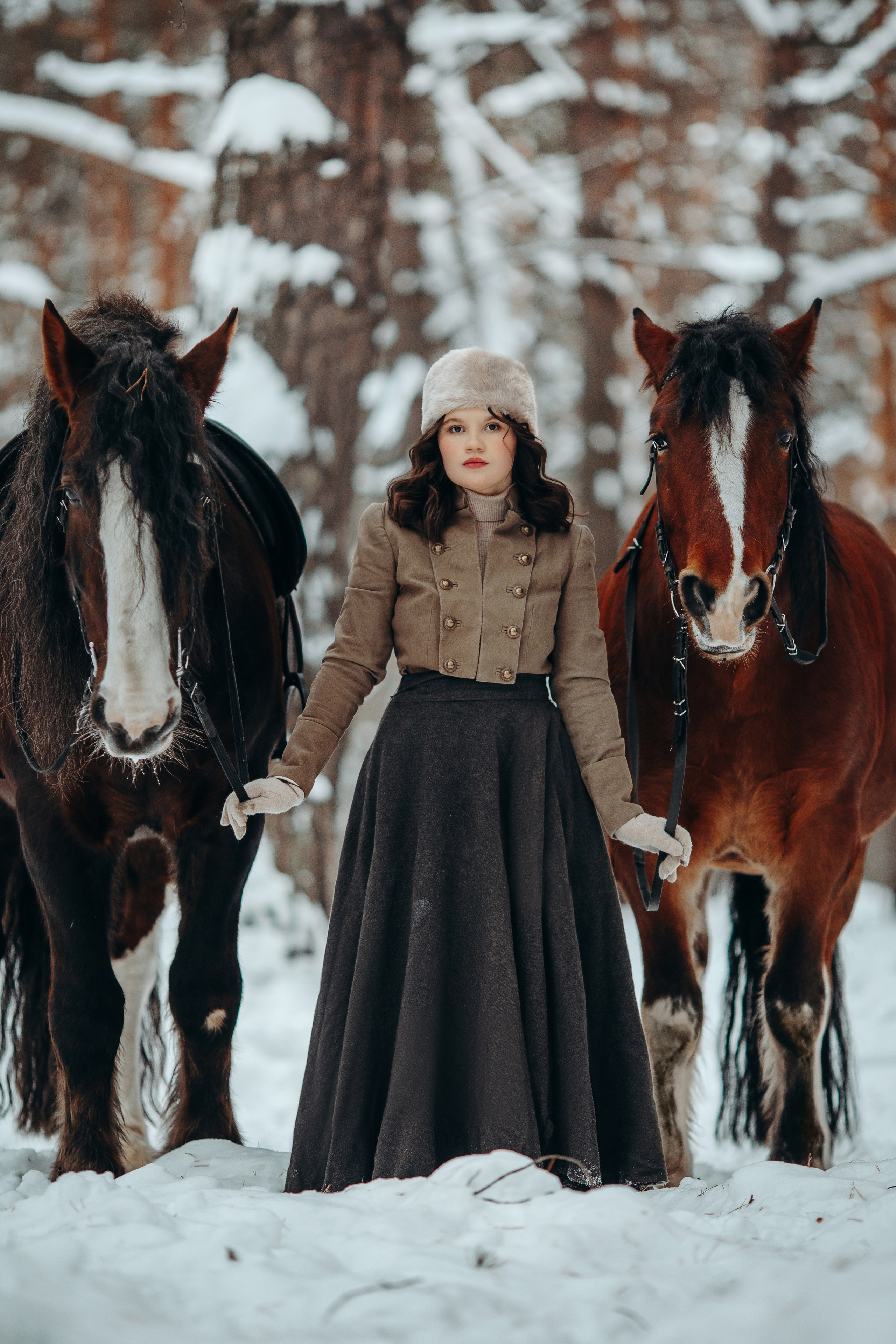 Аня и два тяжика (Малыш и Спартак). Анна Молчанова конный фотограф в Тюмени | фотосессии с лошадьми Тюмень