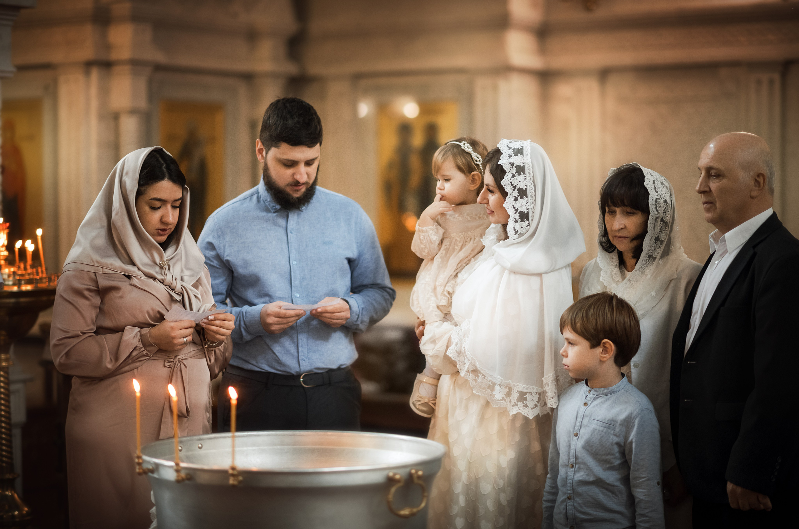 Таинство Крещения. Профессиональный семейный и церковный фотограф в Ростове-на-Дону