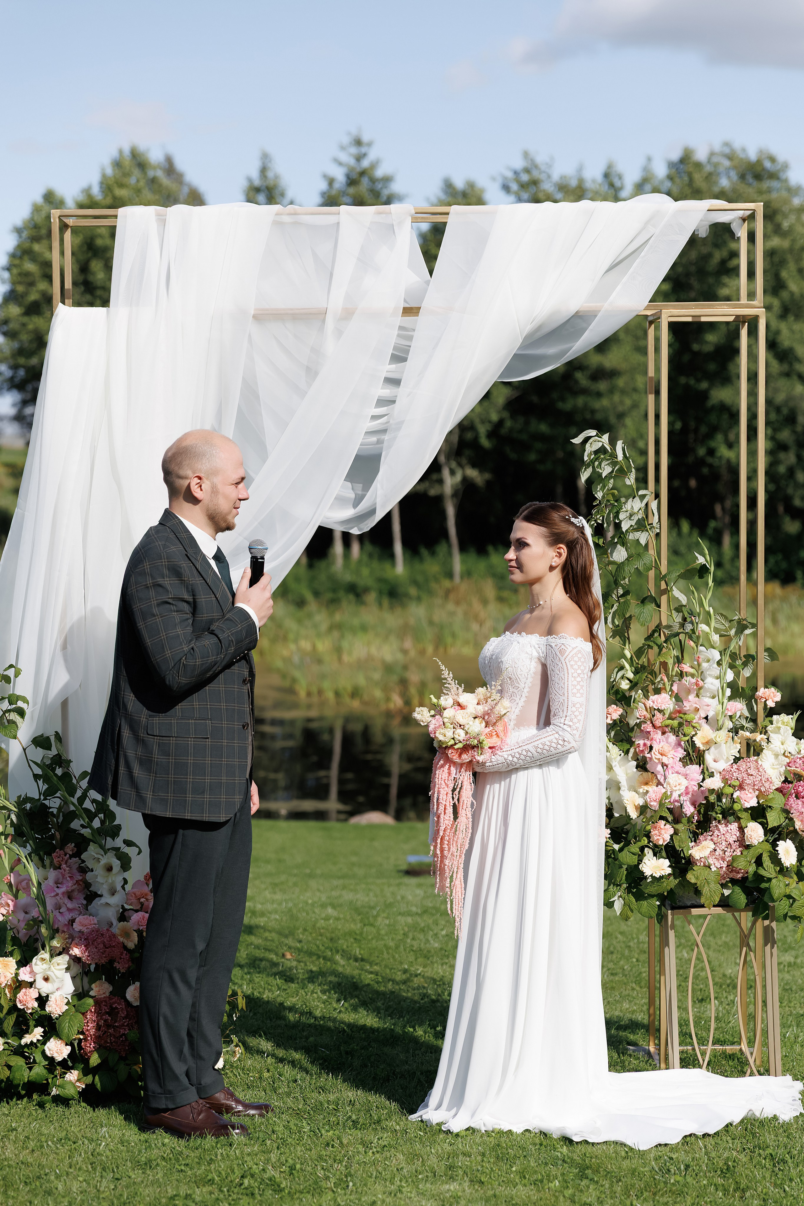 Ирина и Роман. Свадебный фотограф в Пскове и Санкт-Петербурге | Анна Голикова