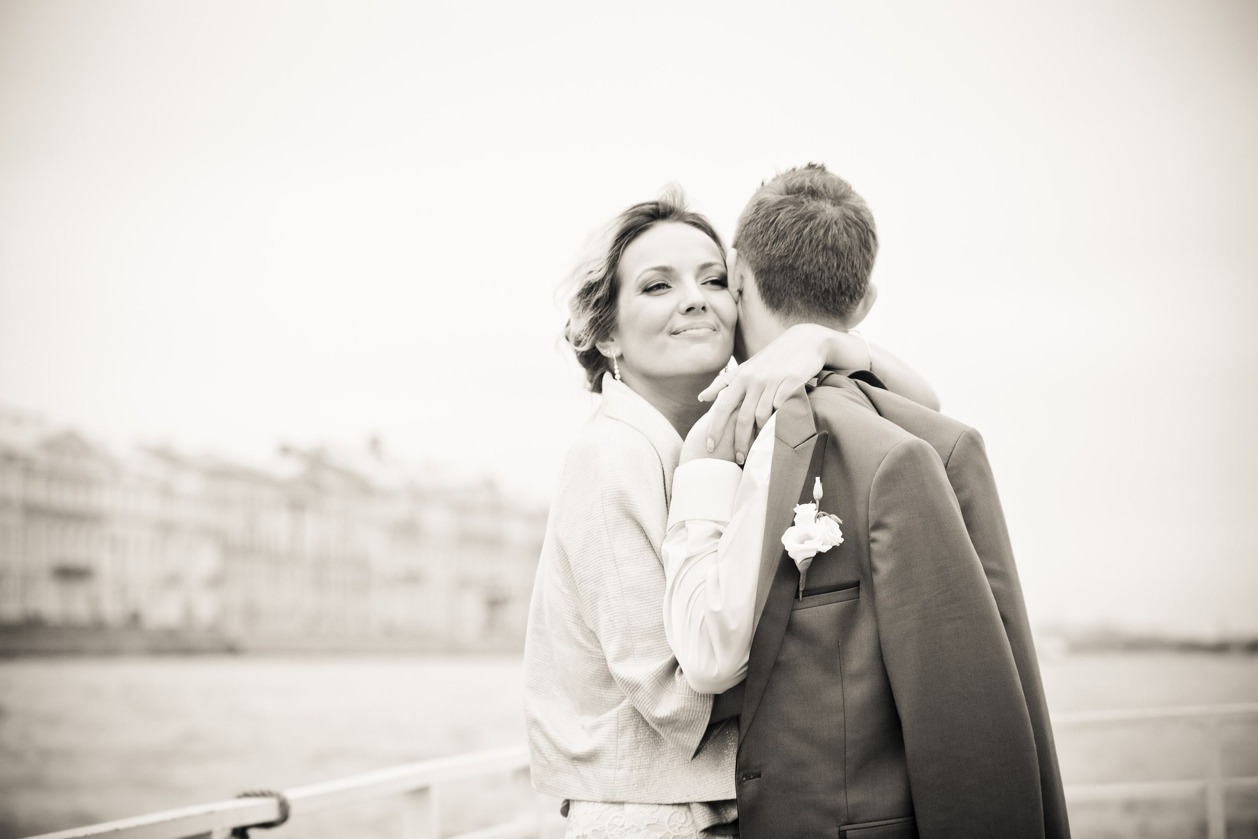 Свадьбы и Love-story. Репортажный фотограф и видеограф в Санкт-Петербурге