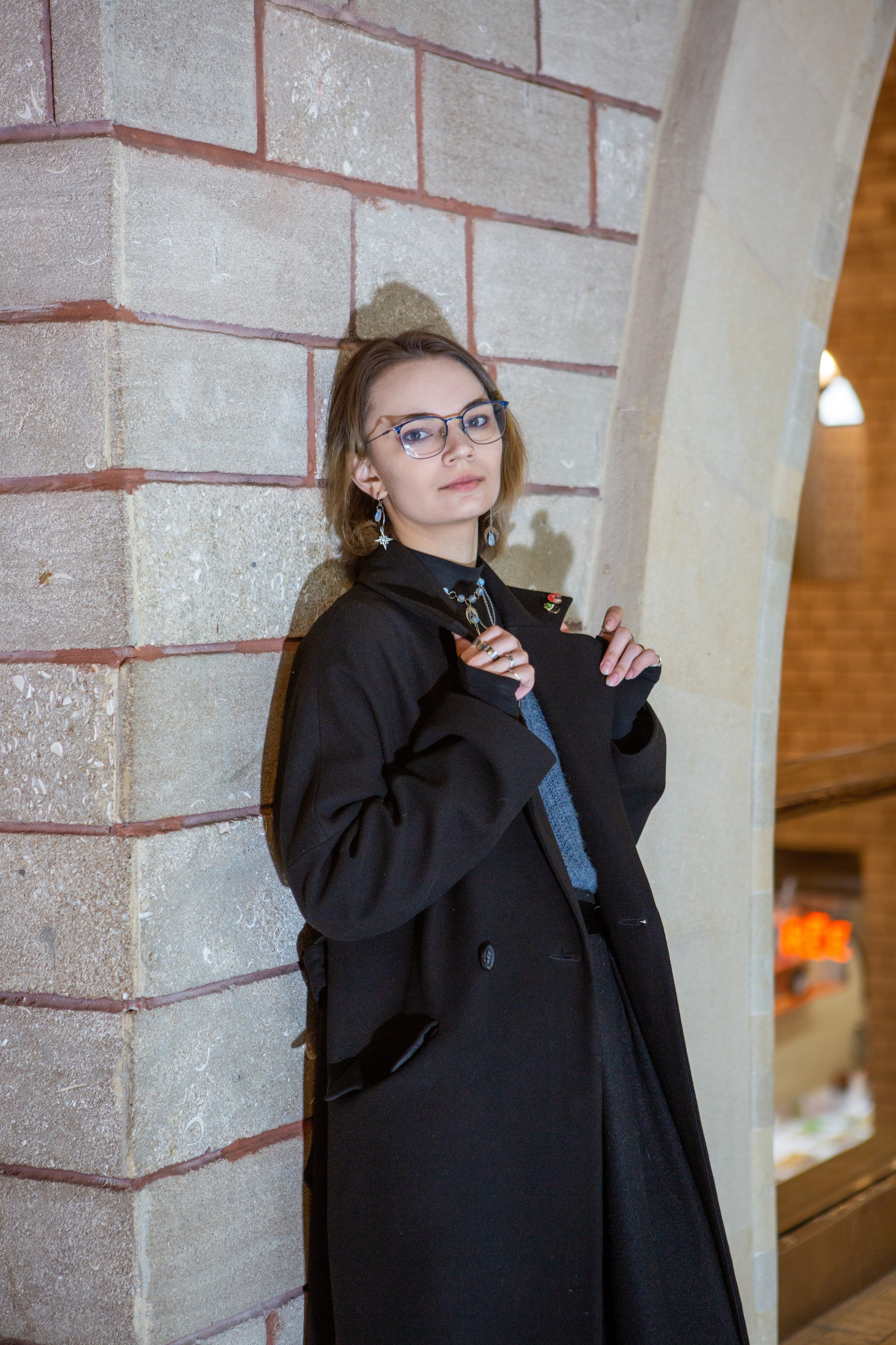 Грустная девчонка. Репортажный, семейный, свадебный, портретный фотограф