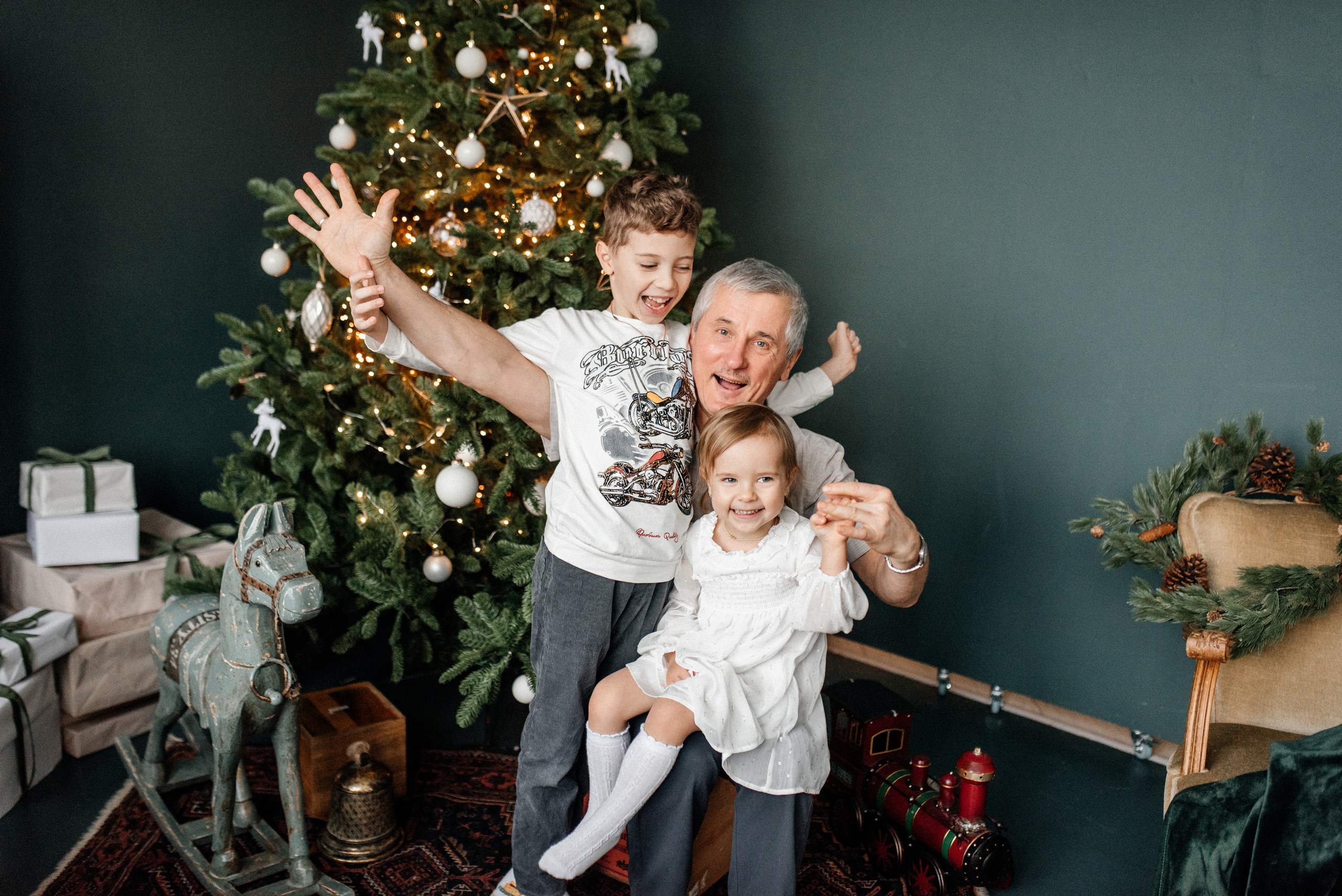 Таня+Рома+Варя+Паша+дедушка. Костюшко Кристина — семейный и свадебный фотограф в Минске