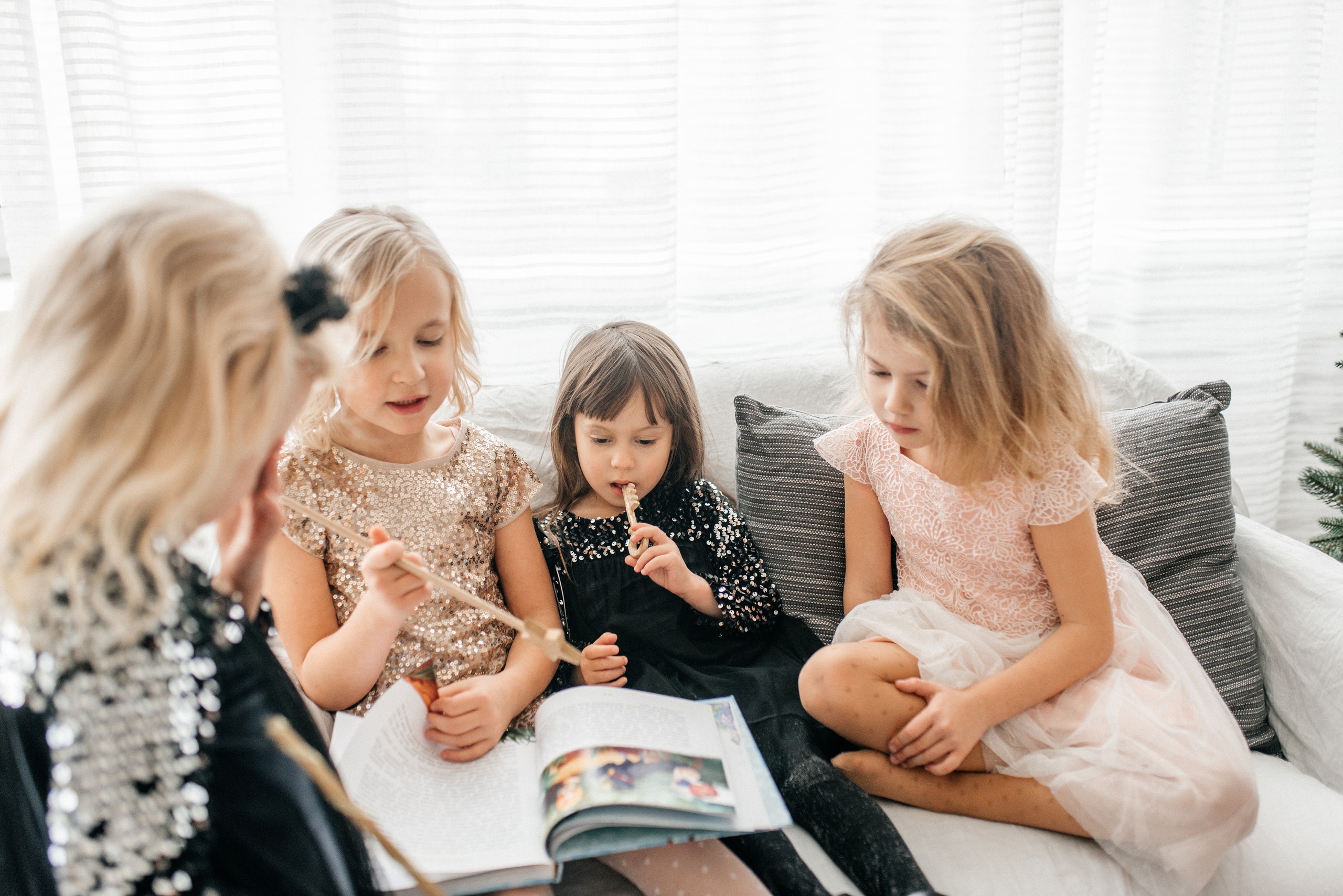 MAMAGO.BY. Костюшко Кристина — семейный и свадебный фотограф в Минске