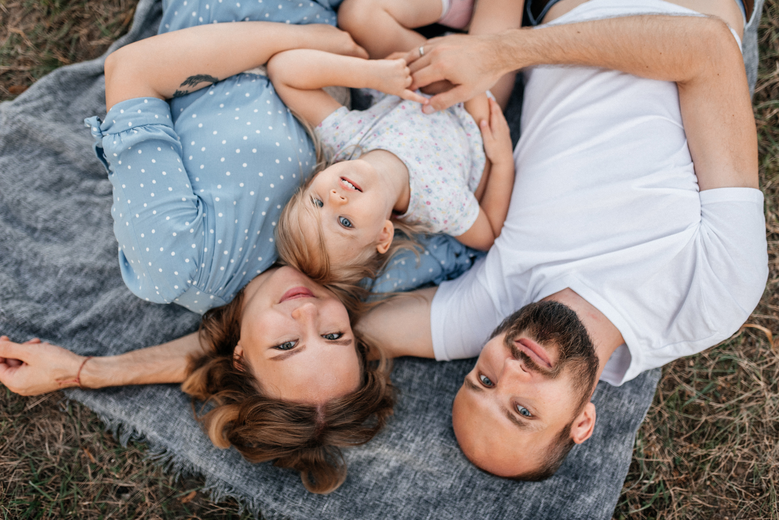 Женя+Настя+Агния. Костюшко Кристина — семейный и свадебный фотограф в Минске