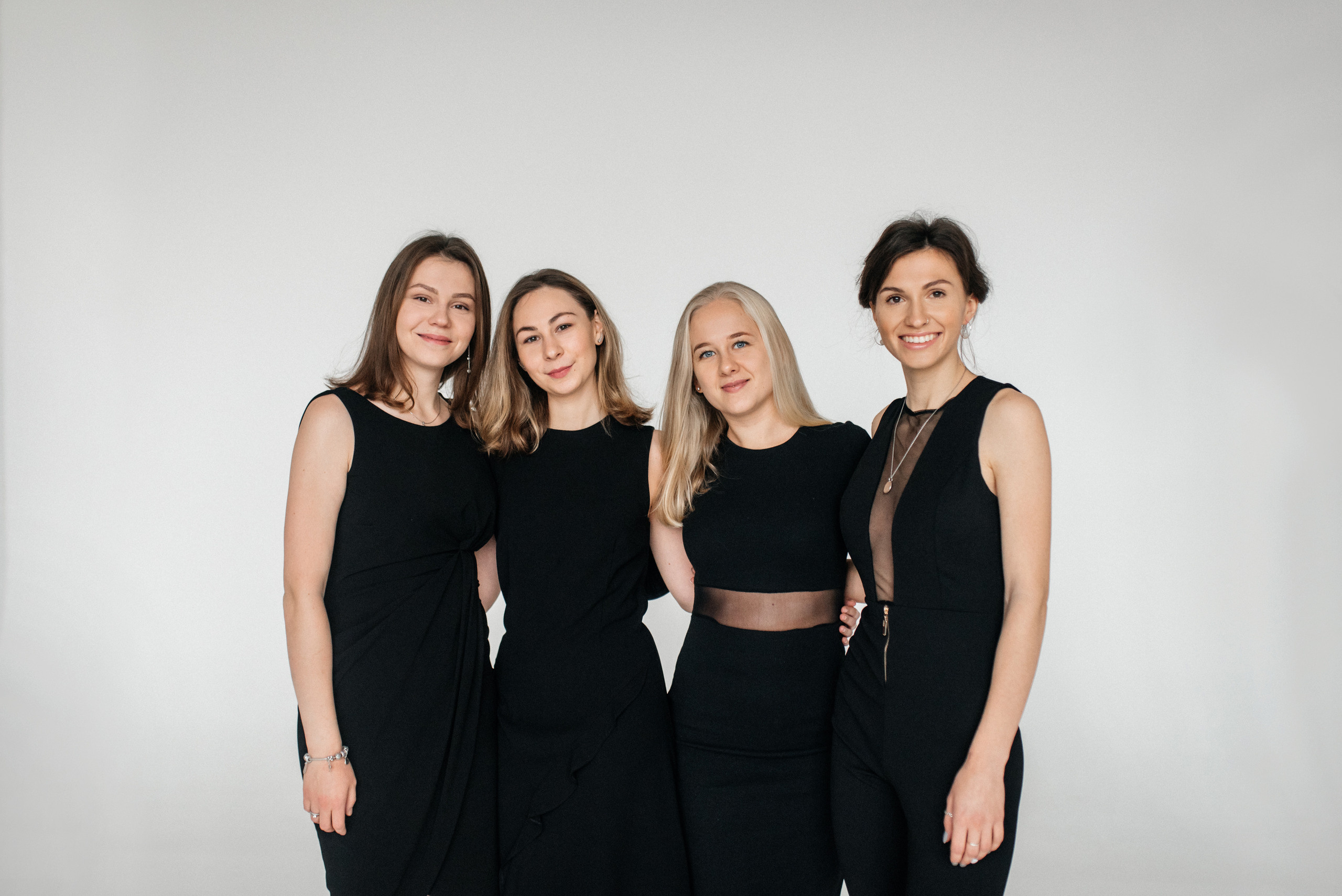 Настя+Настя+Люба+Аня. Костюшко Кристина — семейный и свадебный фотограф в Минске