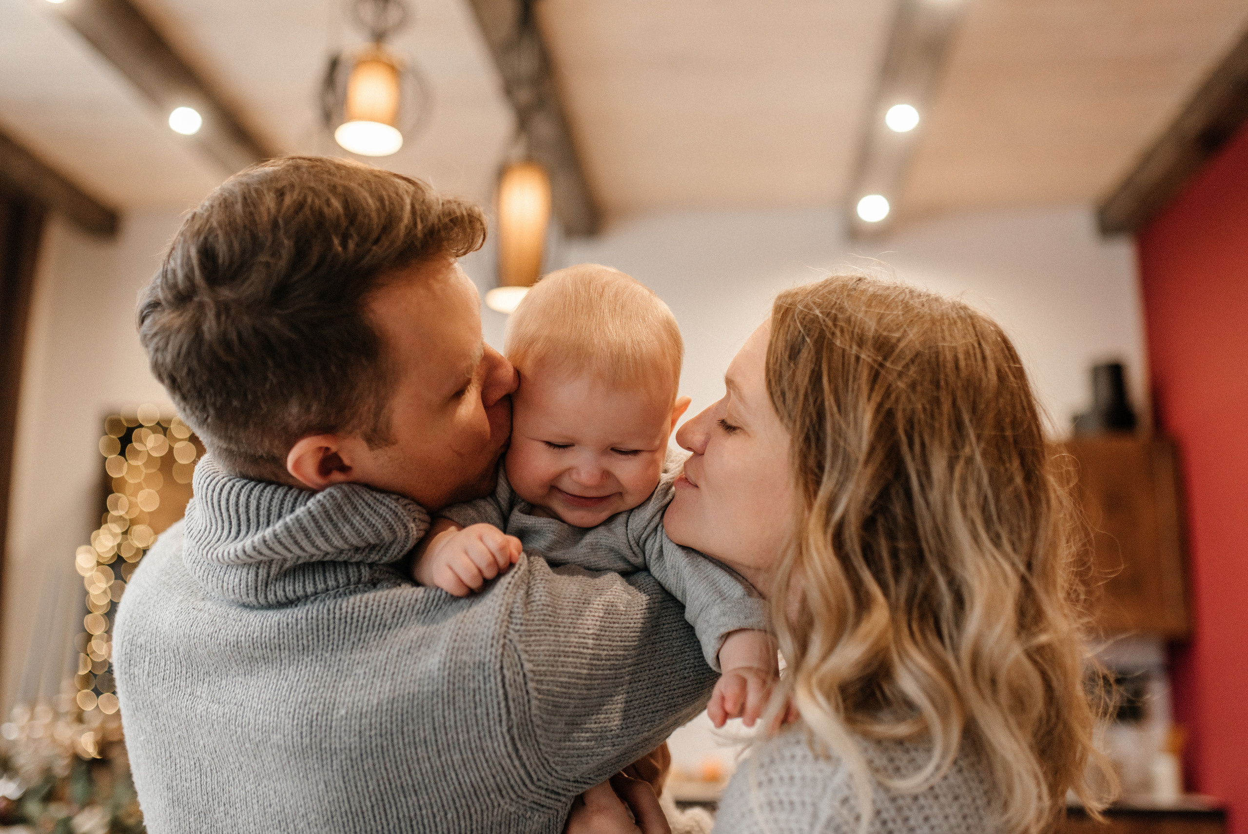 Юля+Артем+Алиса. Костюшко Кристина — семейный и свадебный фотограф в Минске