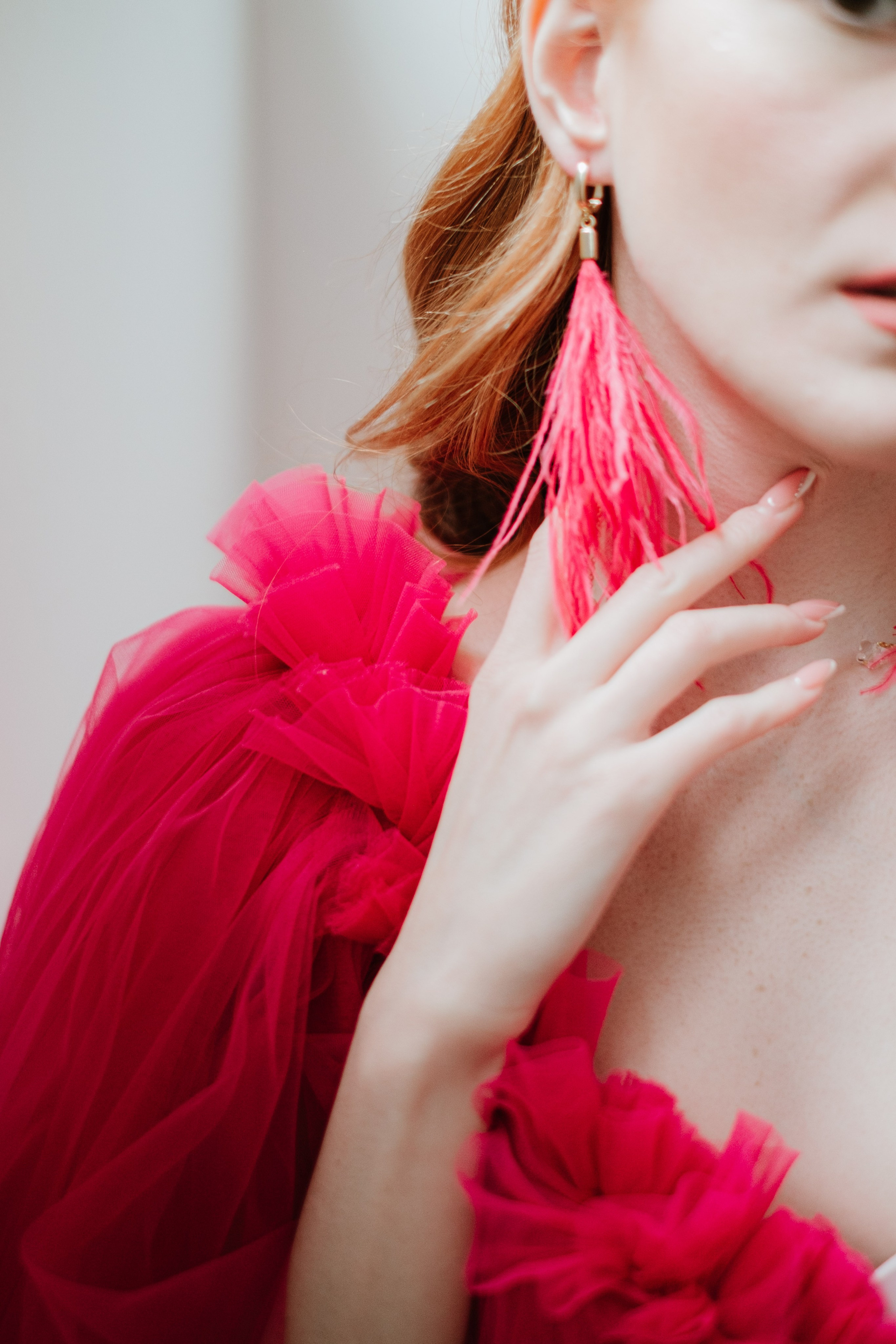 Фотосессия с платьем в студии. Портреты студия Москва. Модельные тесты. Lovestory студия в Москве. Женсий фотограф