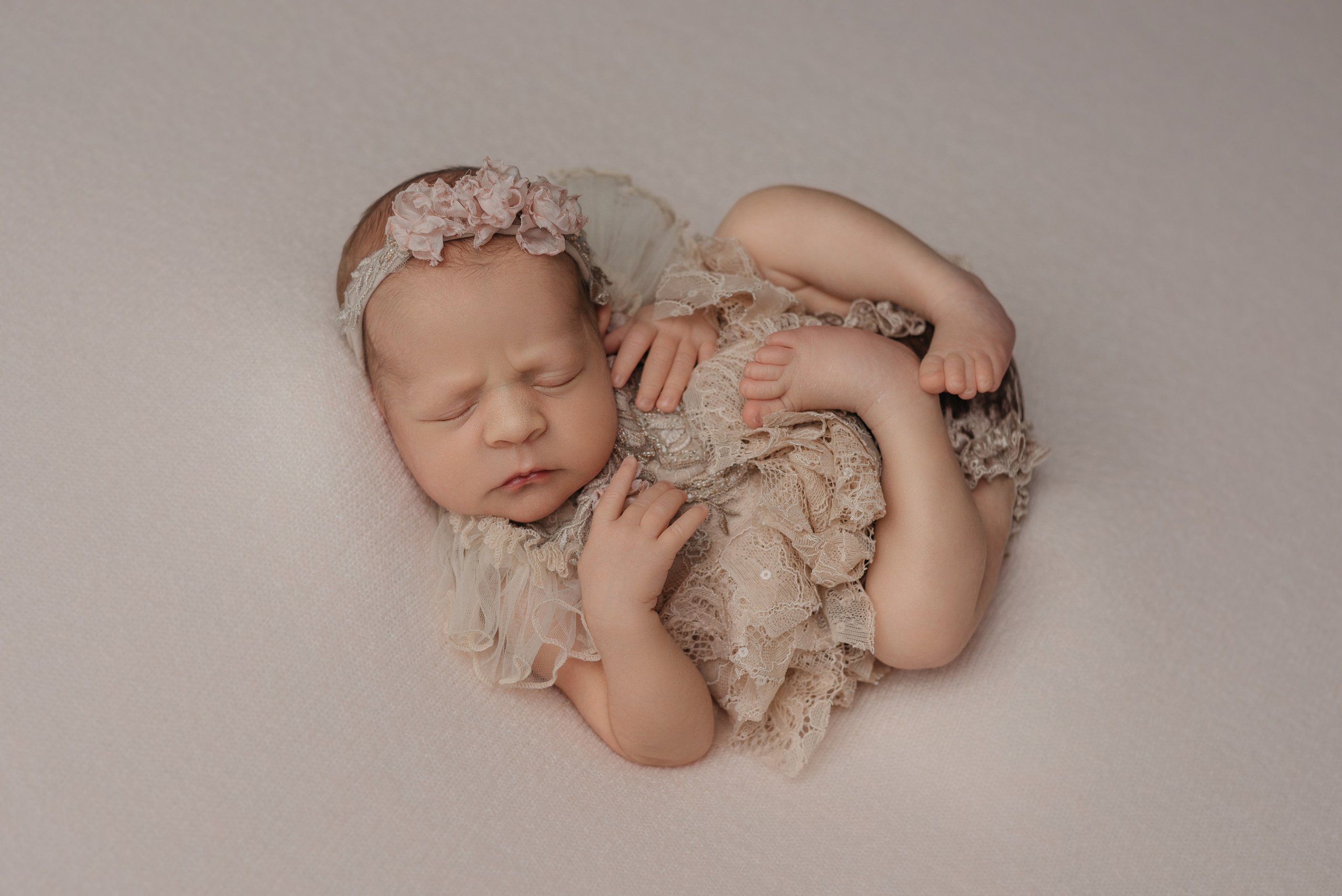 Каролина. Фотограф новорожденных Белгород