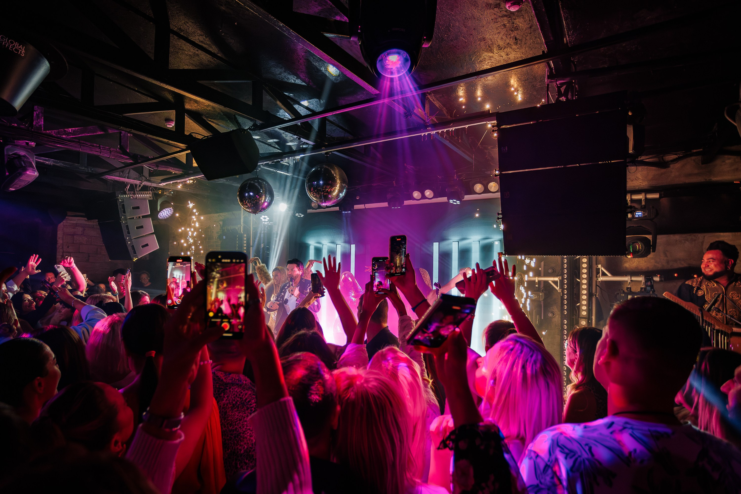 «АВРААМ РУССО"_Чайка на пляже_Ялта_21.06.2025. Аминов Руслан | Фотограф