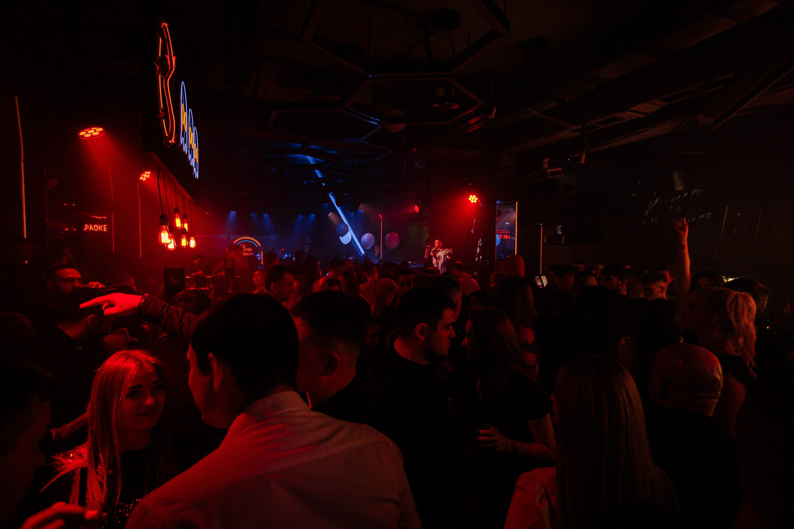 Выступление группы «Корни"_Santa Barbara_Симферополь_15.02.2025. Аминов Руслан | Фотограф